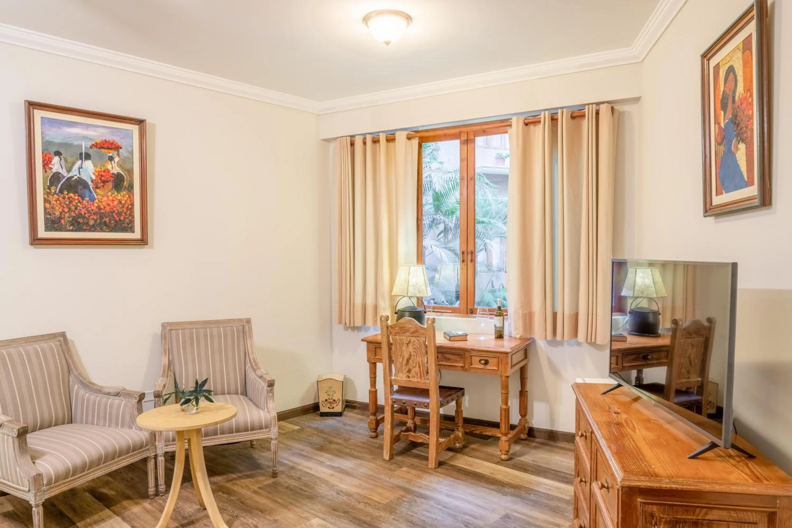 TV and multimedia in Hotel Antigua Miraflores