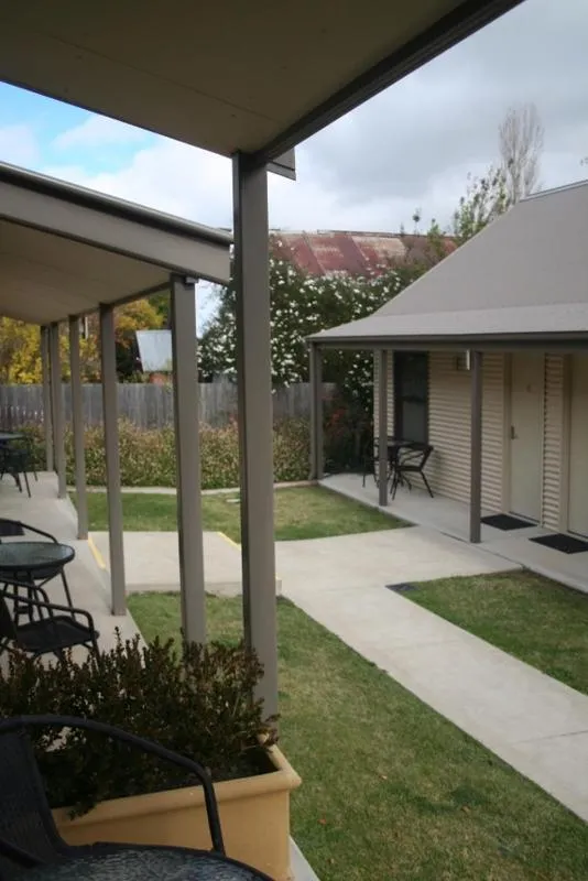 Patio in Millthorpe Motel