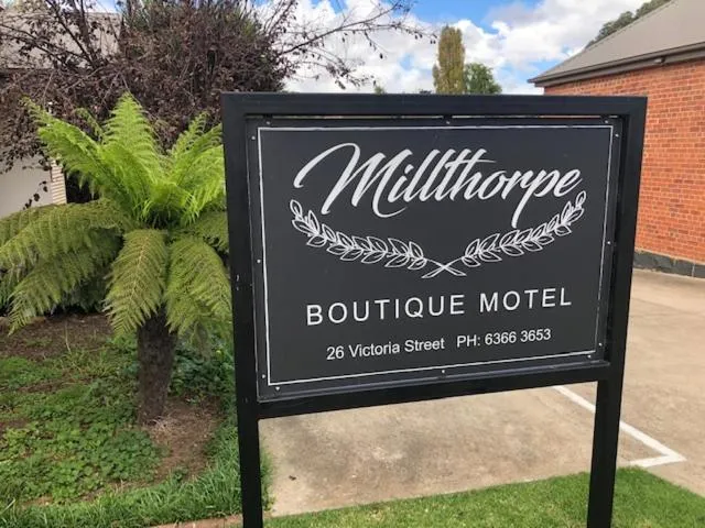 Property logo or sign in Millthorpe Motel