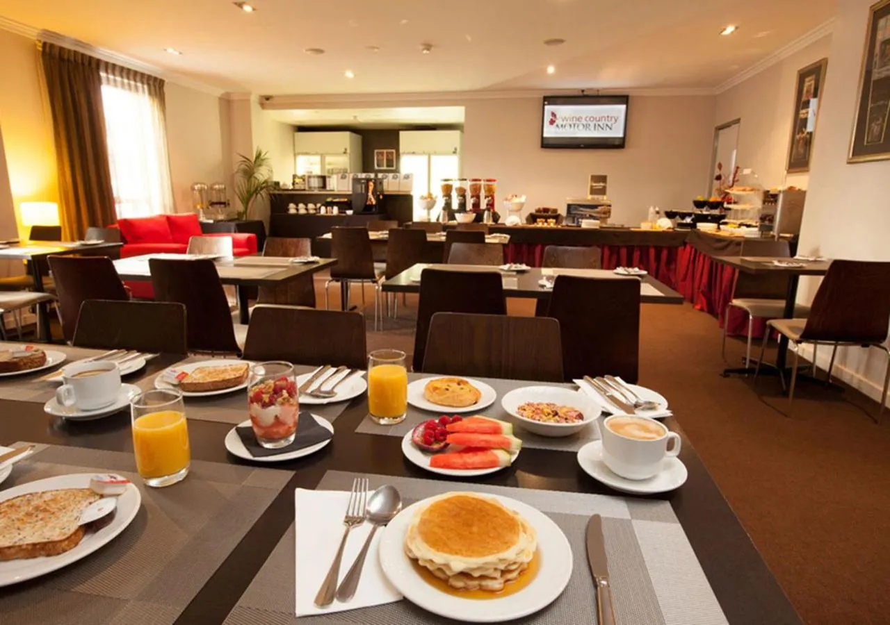 Breakfast in Wine Country Motor Inn