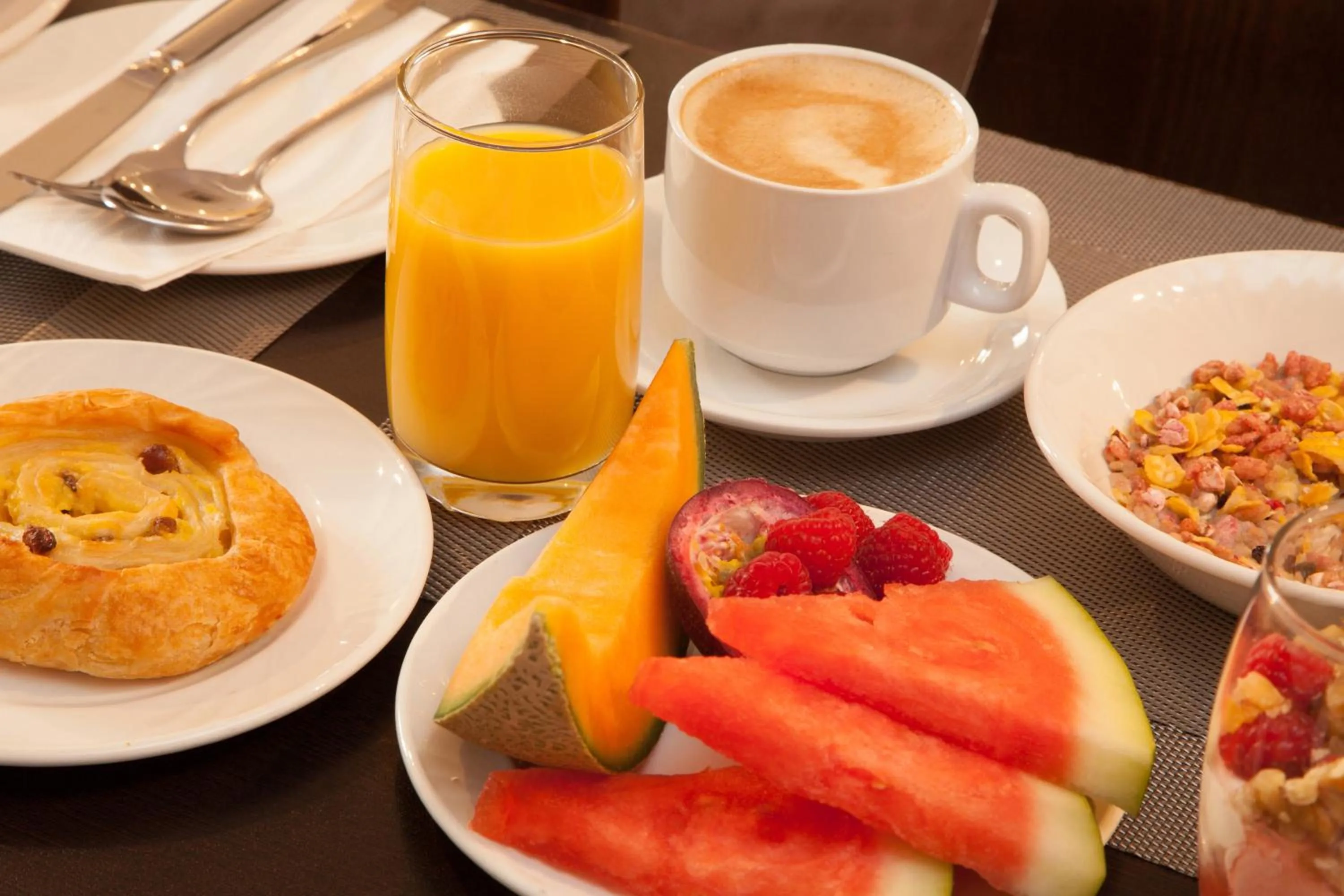 Breakfast in Wine Country Motor Inn