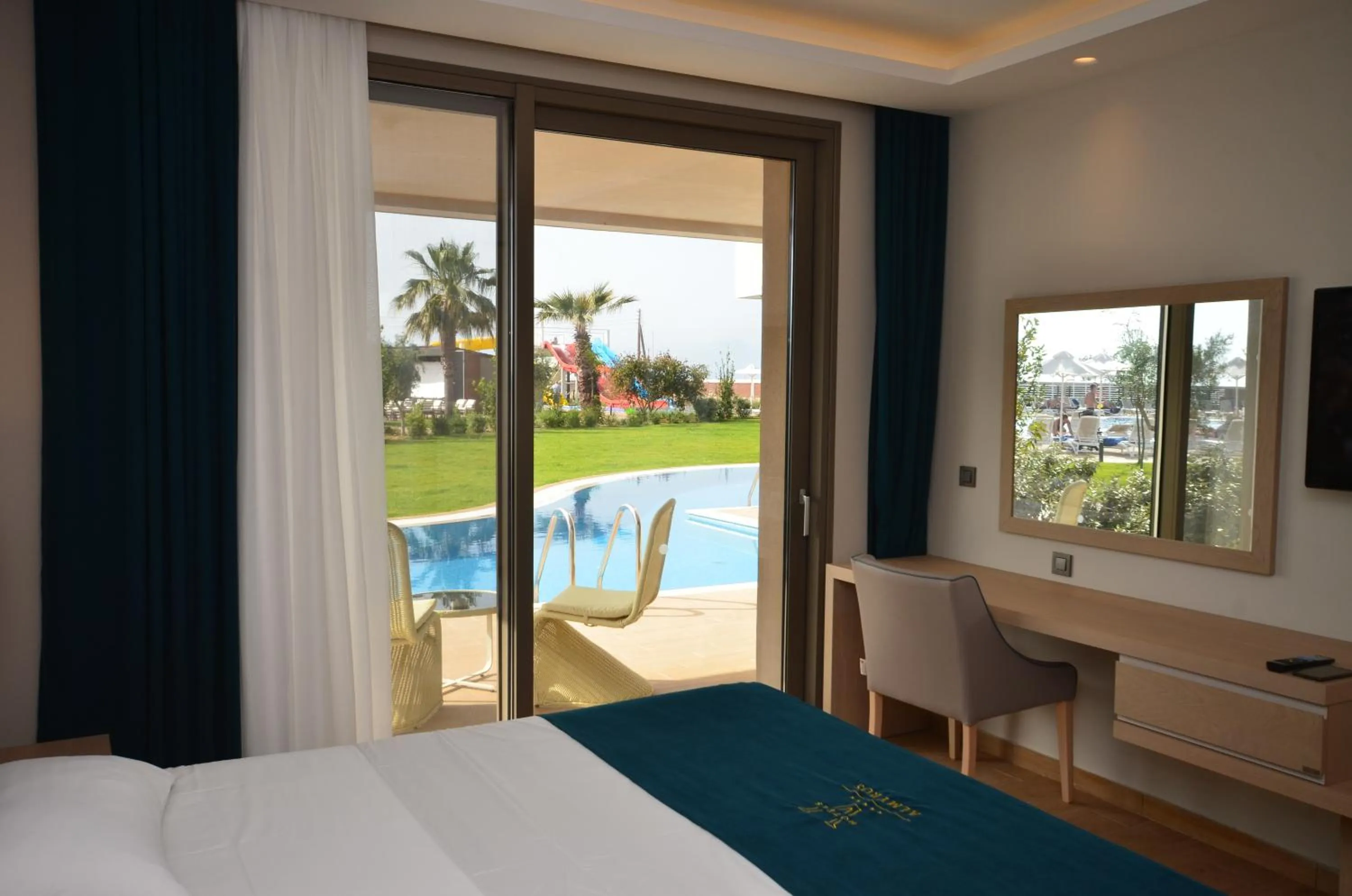 Bedroom, Bed in Almyros Beach