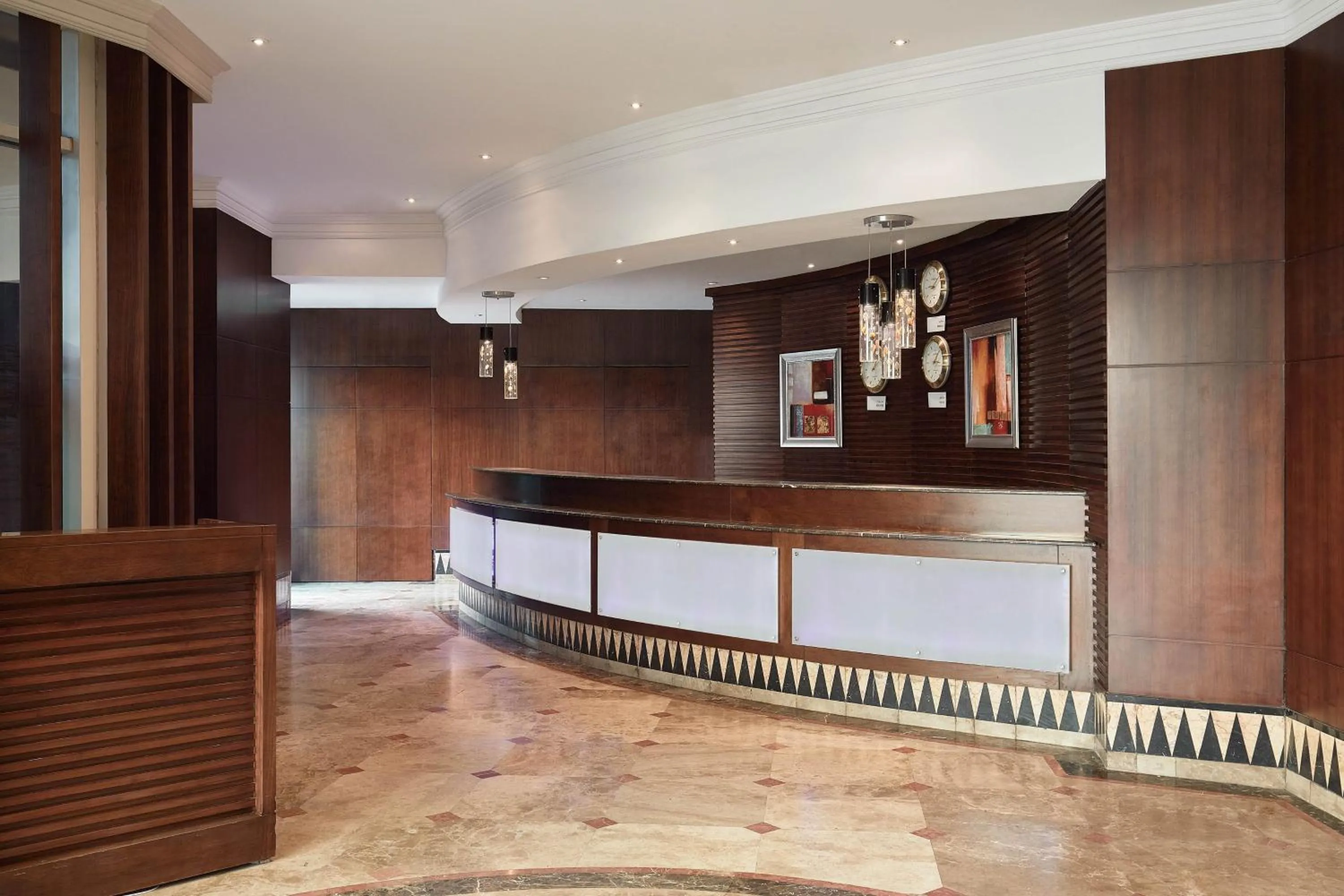 Lobby or reception in Le Meridien Makkah