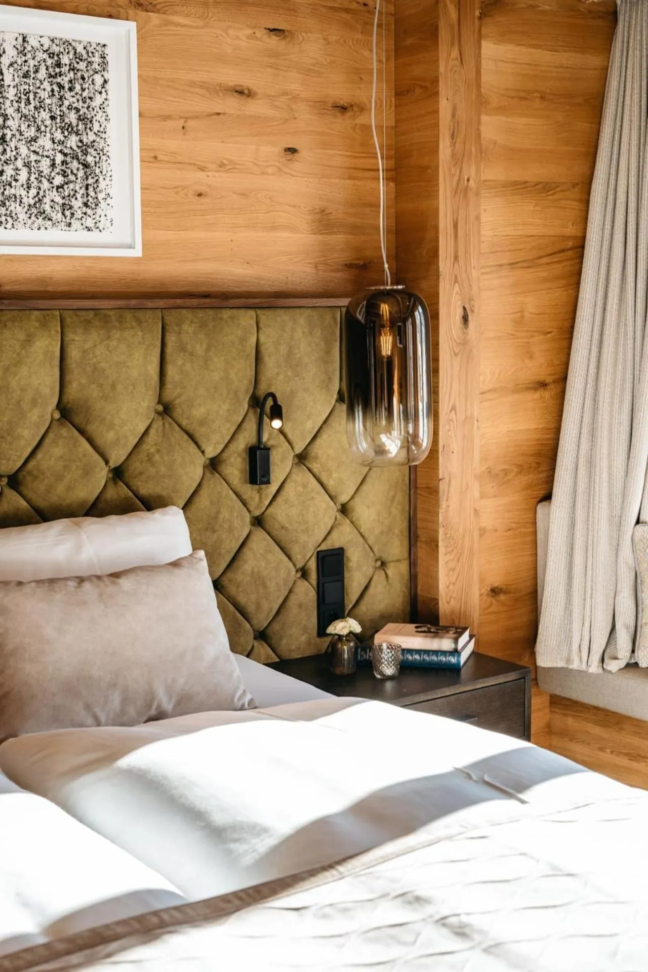 Photo of the whole room, Bed in Hotel Maiensee