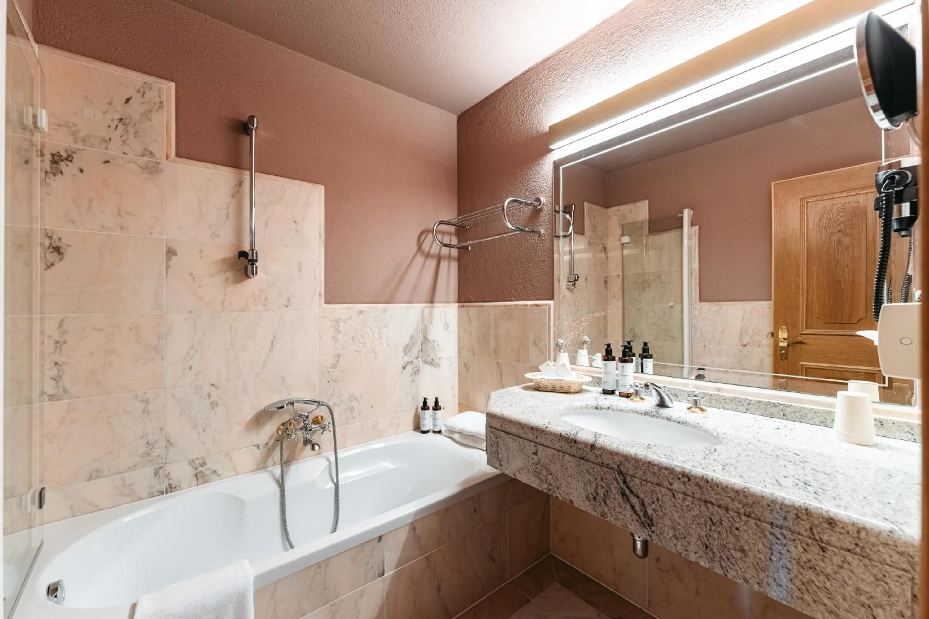 Bathroom in Hotel Maiensee