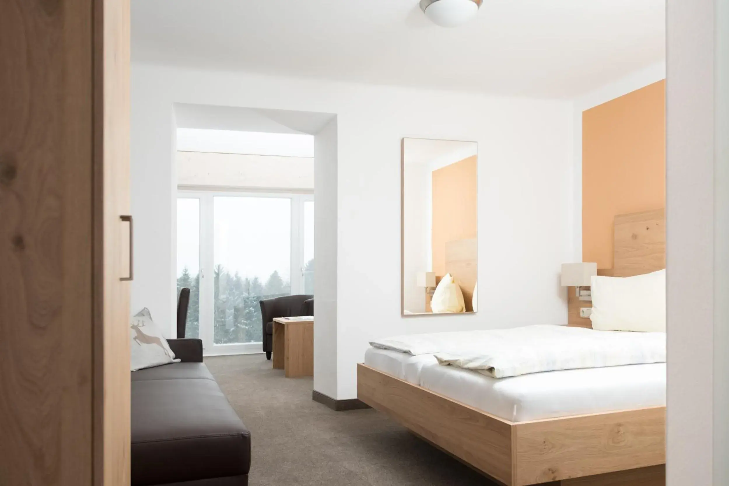 Superior Double Room with Mountain View - single occupancy in Pension Irlingerhof Superior Double Room with Mountain View - single occupancy in Pension Irlingerhof