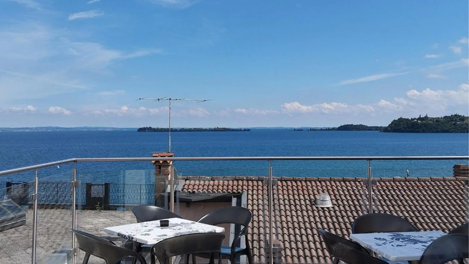 Balcony/Terrace in Happy Hotel Atelier Gardone Riviera Centro & Spa