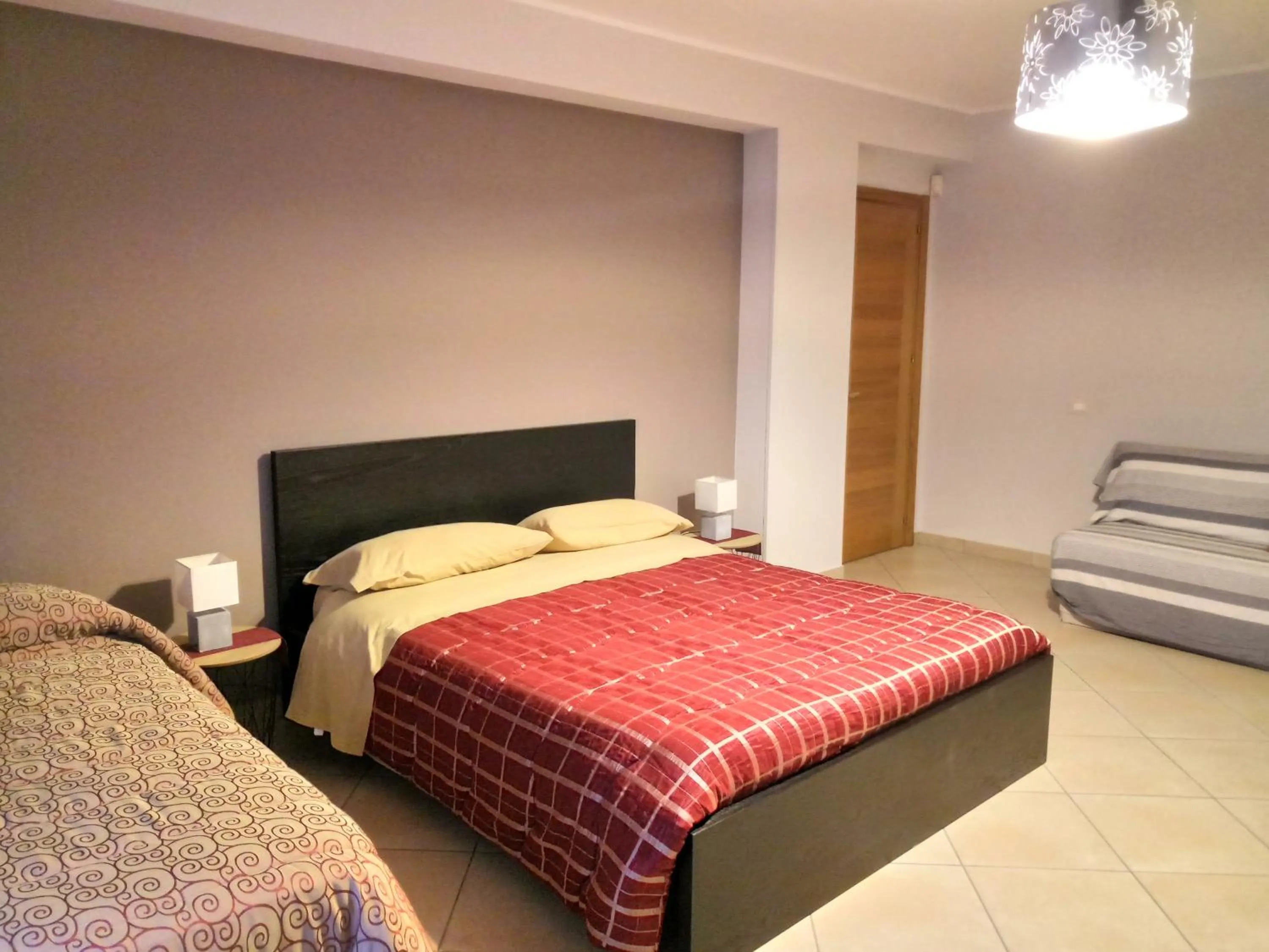 Bedroom, Bed in Villa Feluchia Tra Il Mare E Il Vulcano