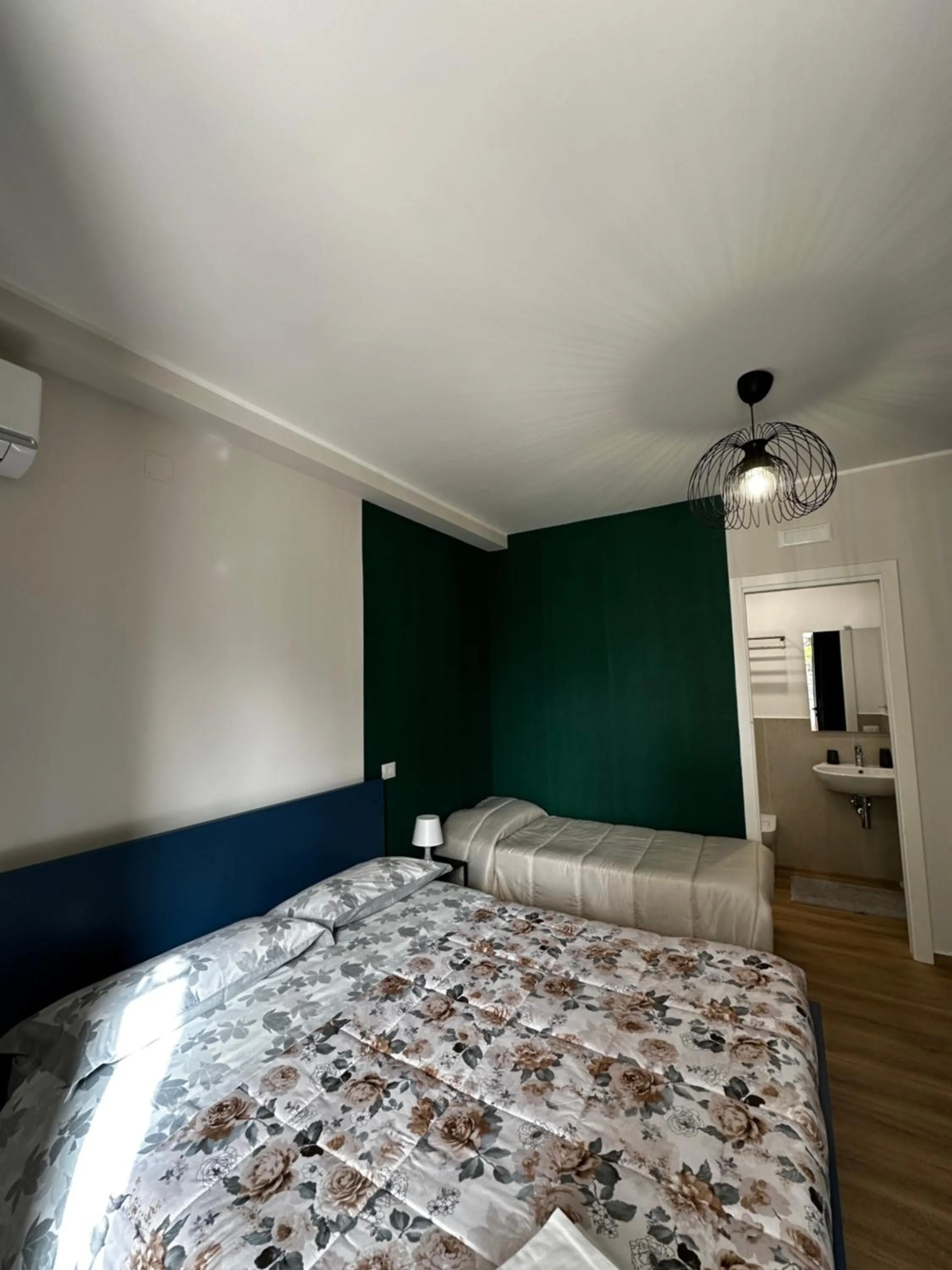 Bed in Villa Feluchia Tra Il Mare E Il Vulcano