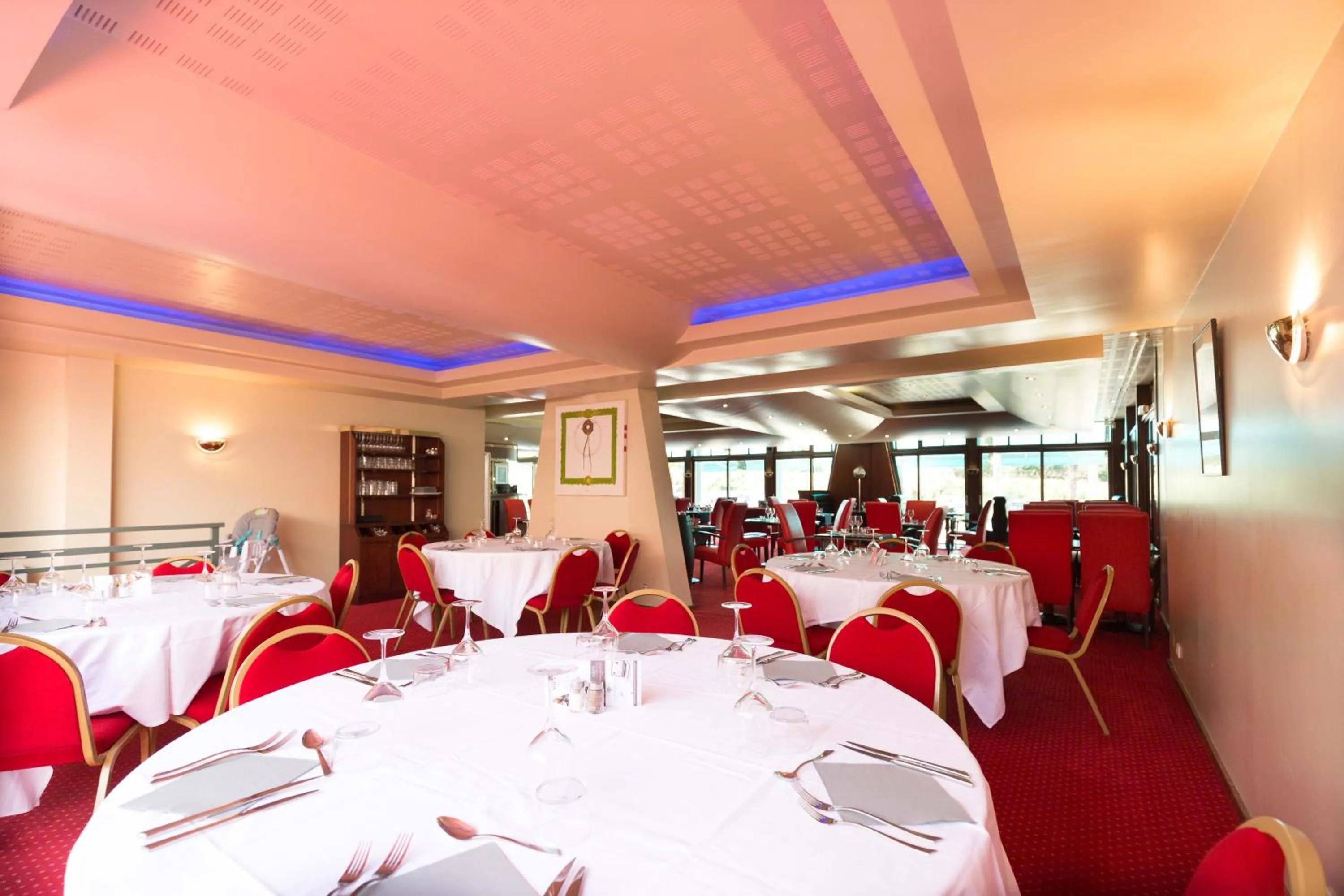 Restaurant/places to eat in Hôtel du Casino de Capvern