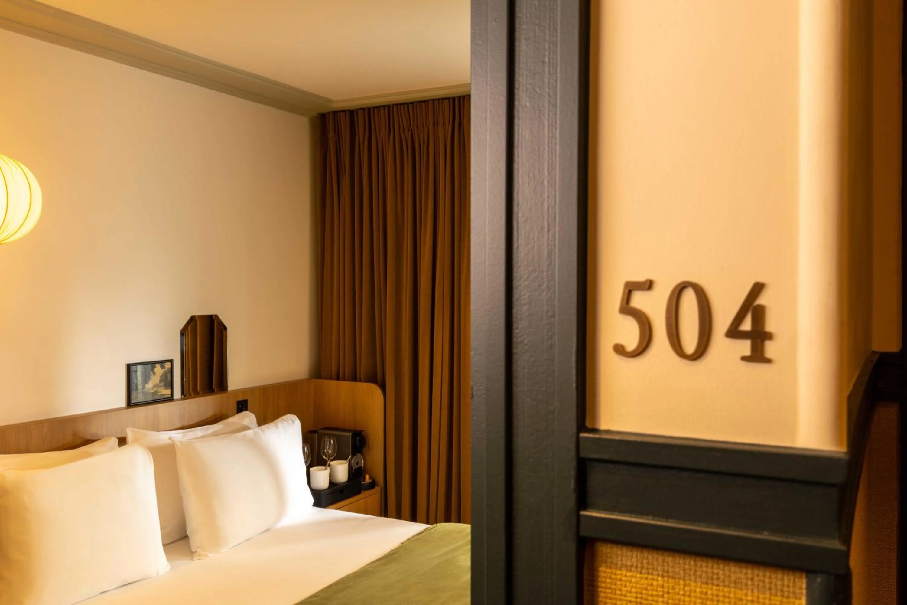 Bedroom, Bed in Hôtel Casimir