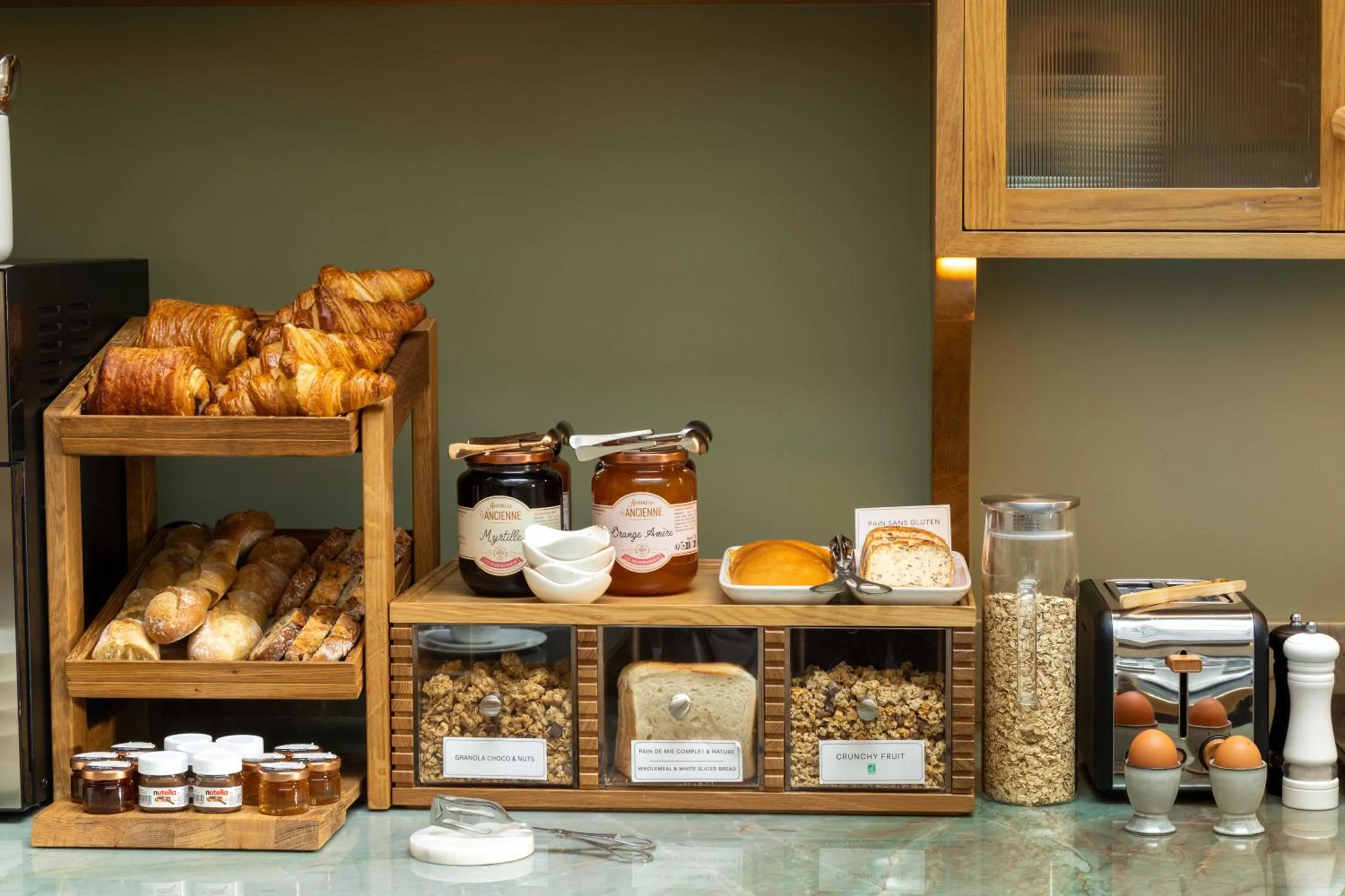 Breakfast in Hôtel Casimir