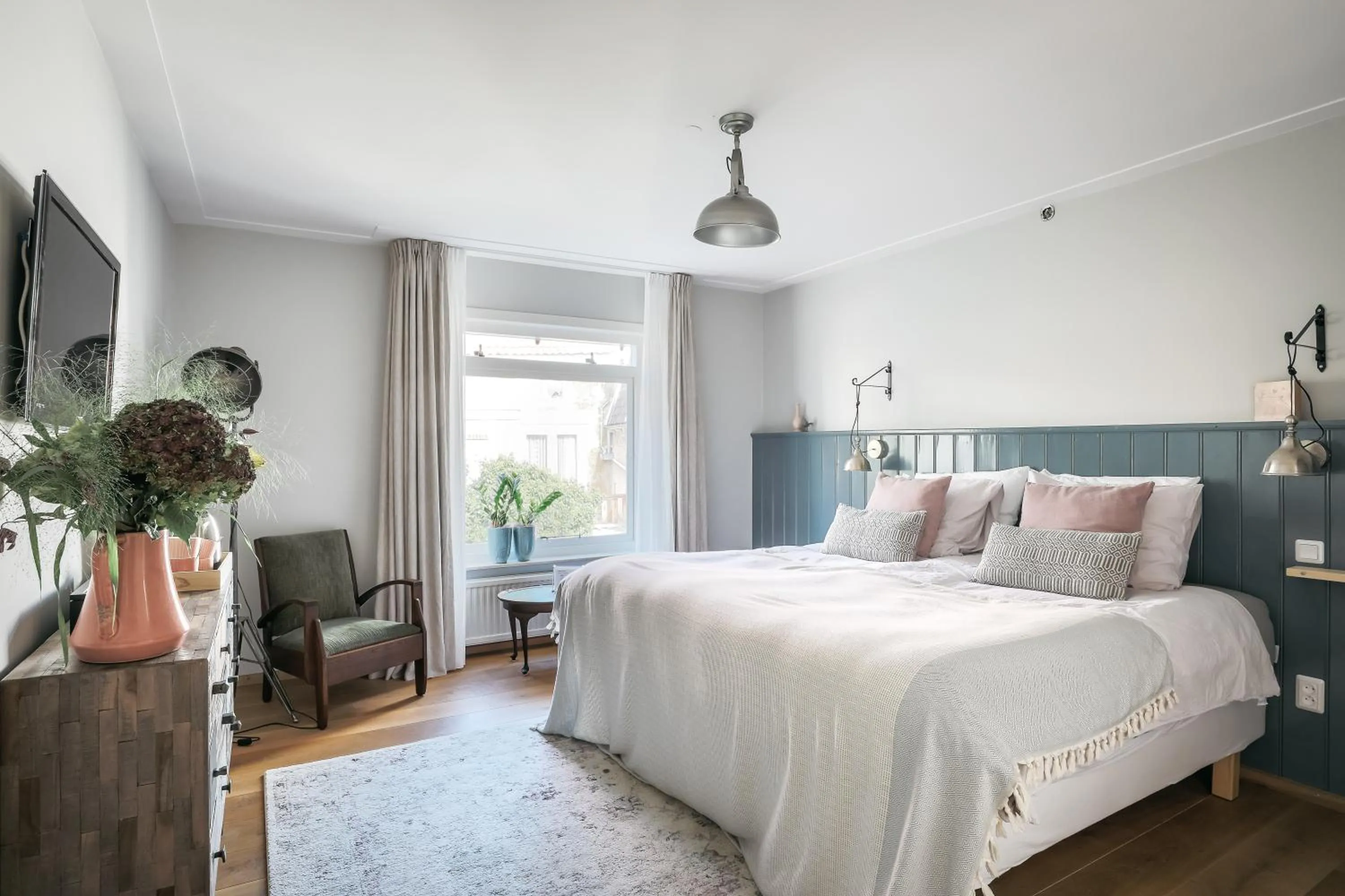 Photo of the whole room, Bed in De Verwennerie