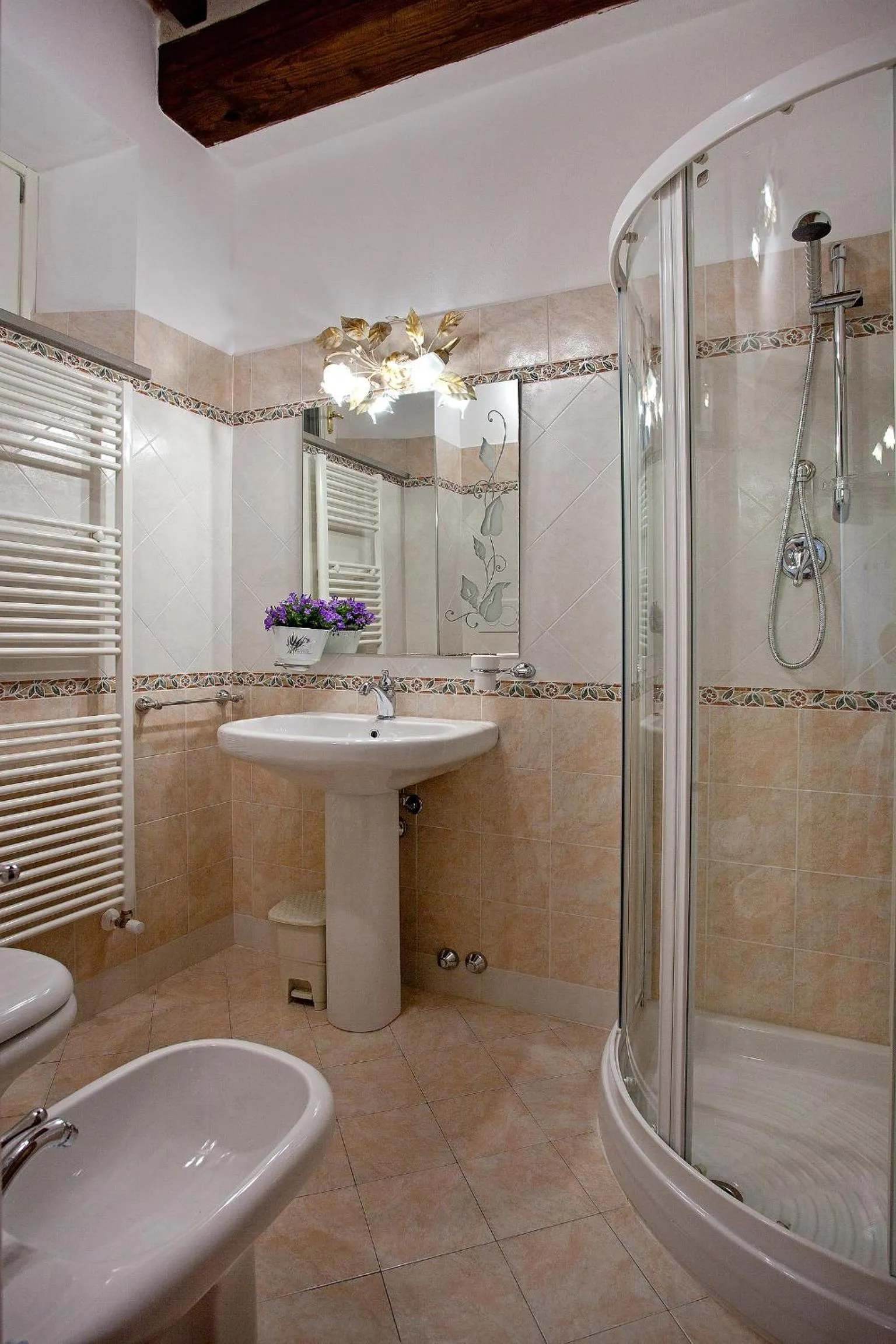 Bathroom in Tenuta San Giovanni Lucca