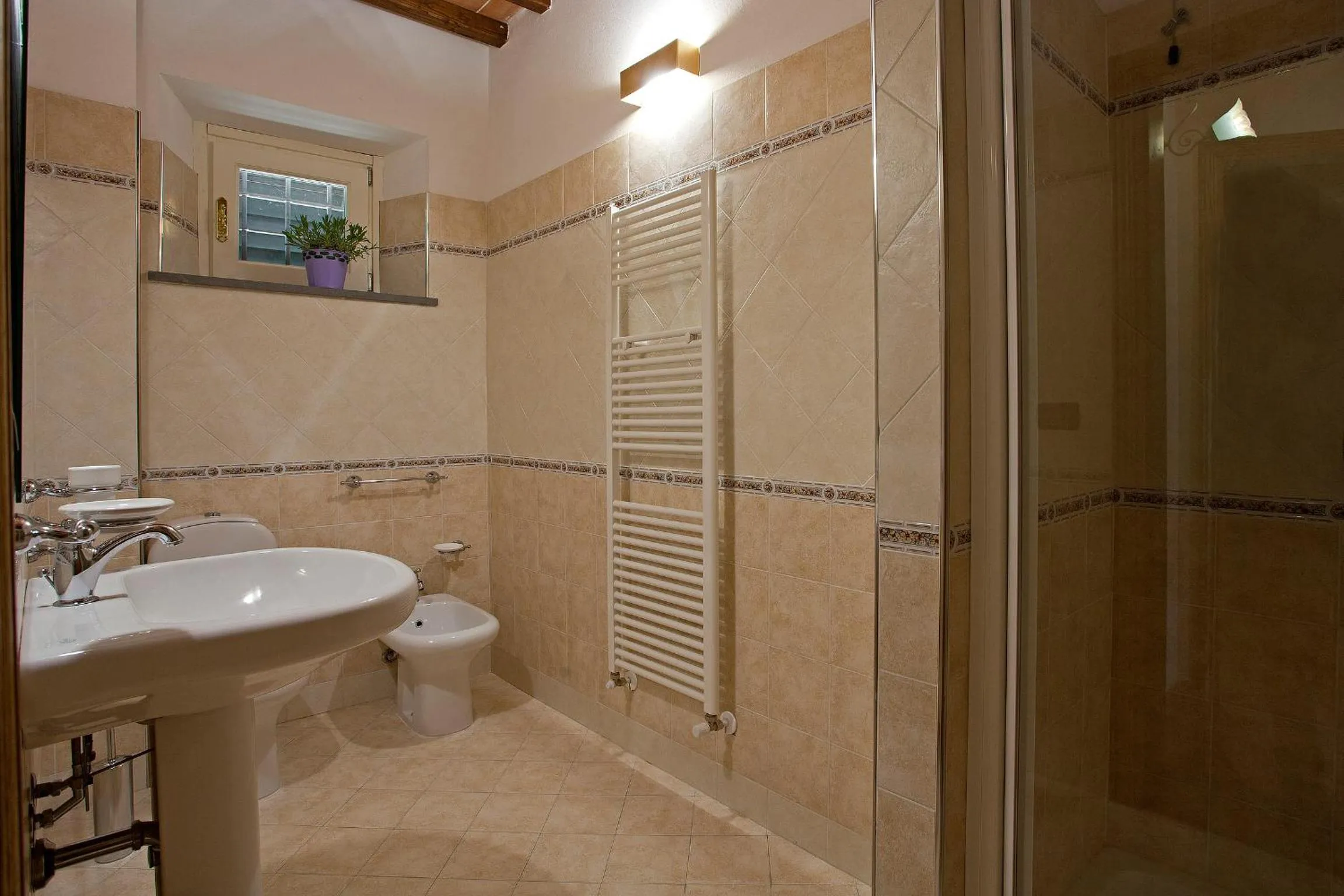 Bathroom in Tenuta San Giovanni Lucca