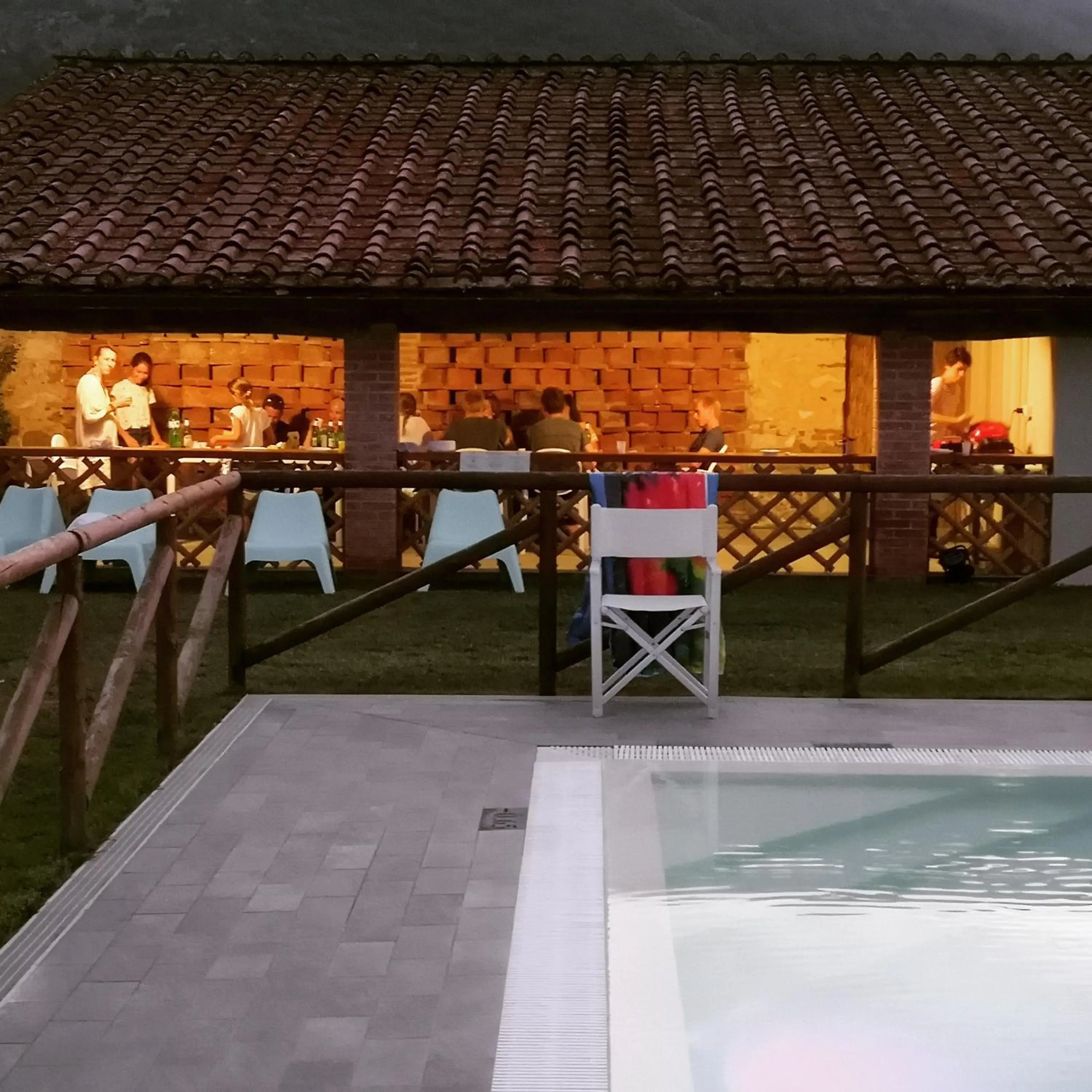 Evening entertainment in Tenuta San Giovanni Lucca