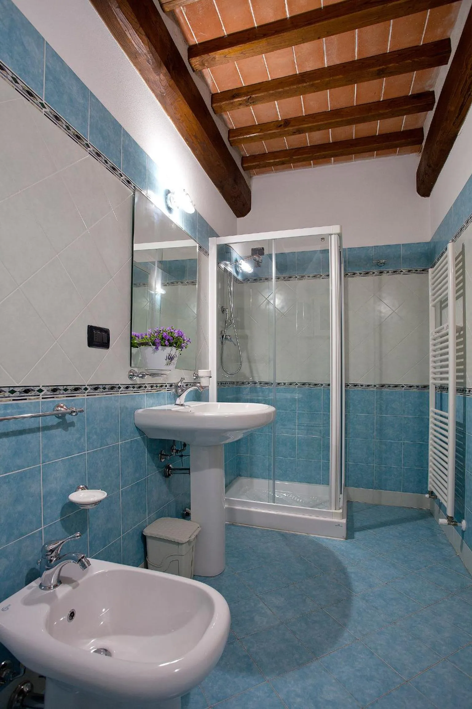 Bathroom in Tenuta San Giovanni Lucca