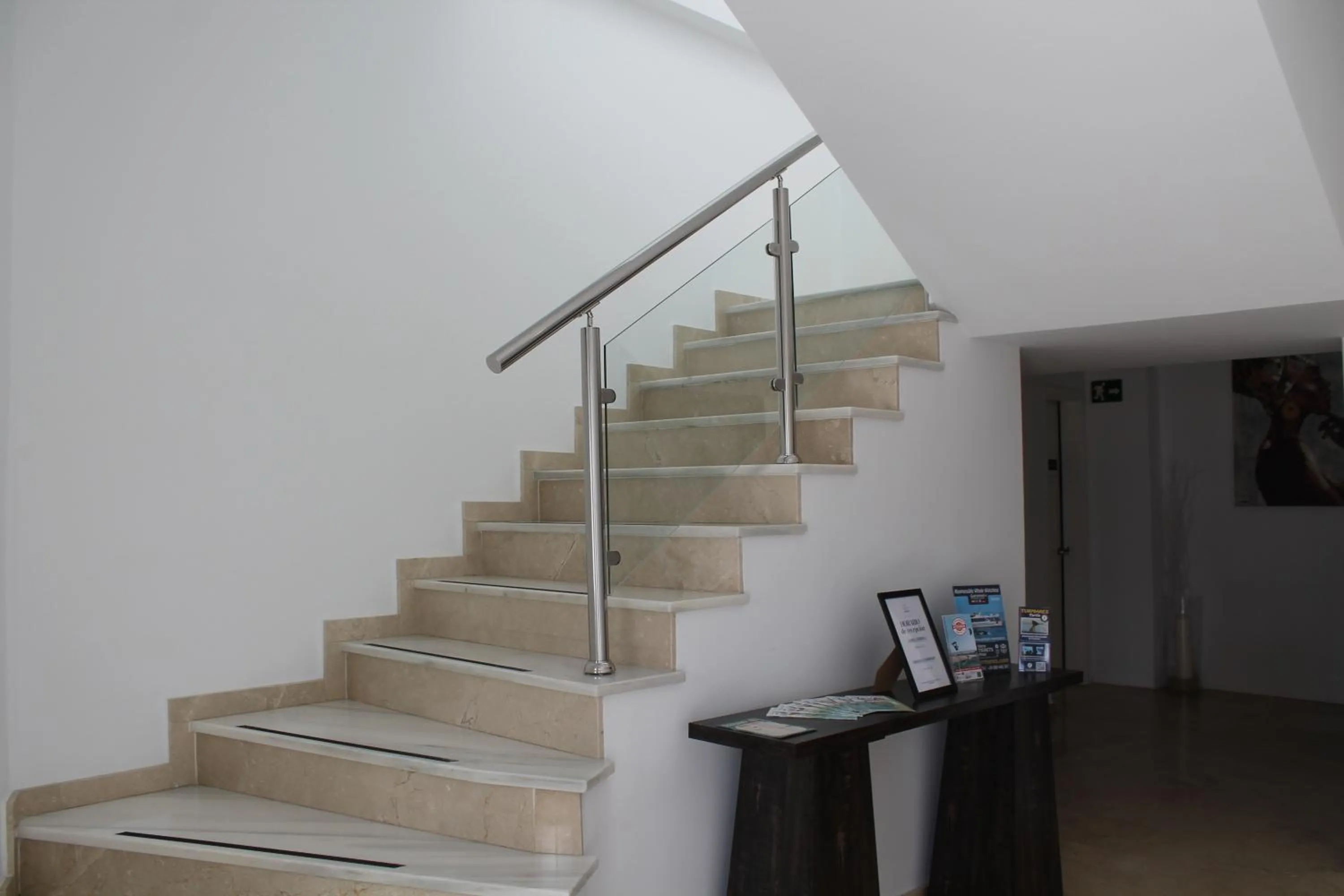 Hospedería Almundo by Alexandra Realty