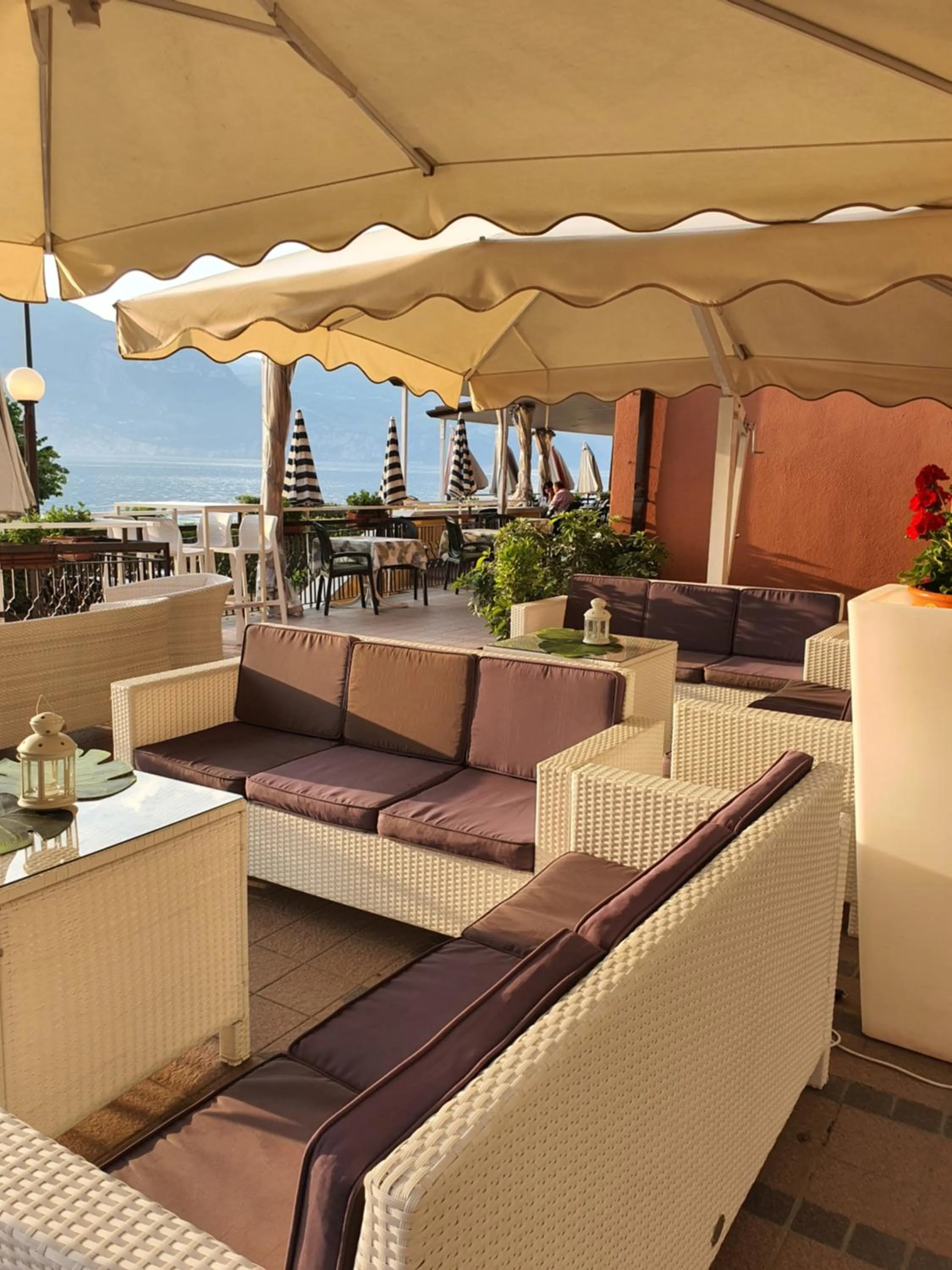 Restaurant/places to eat in Hotel Merano