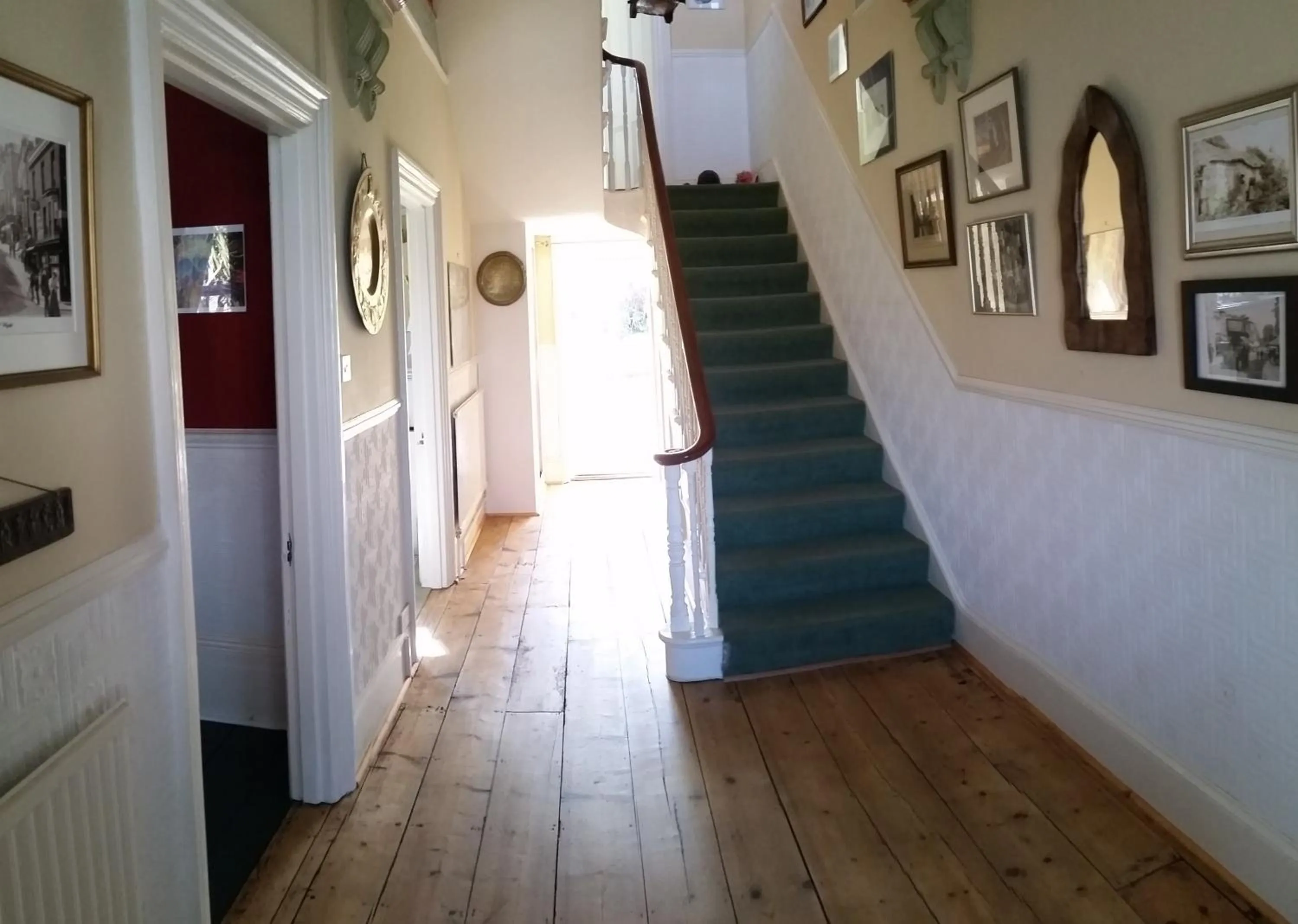 Facade/entrance in Grantham House