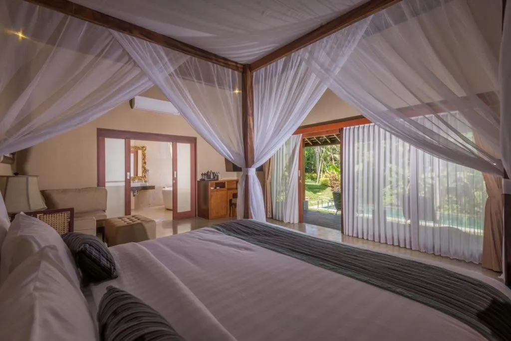 Bed in ILA Villa Ubud