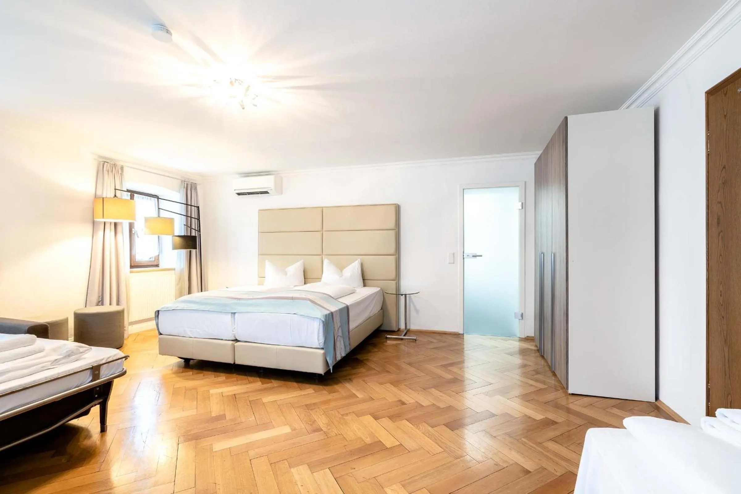 Bed in Hotel Wandinger Hof