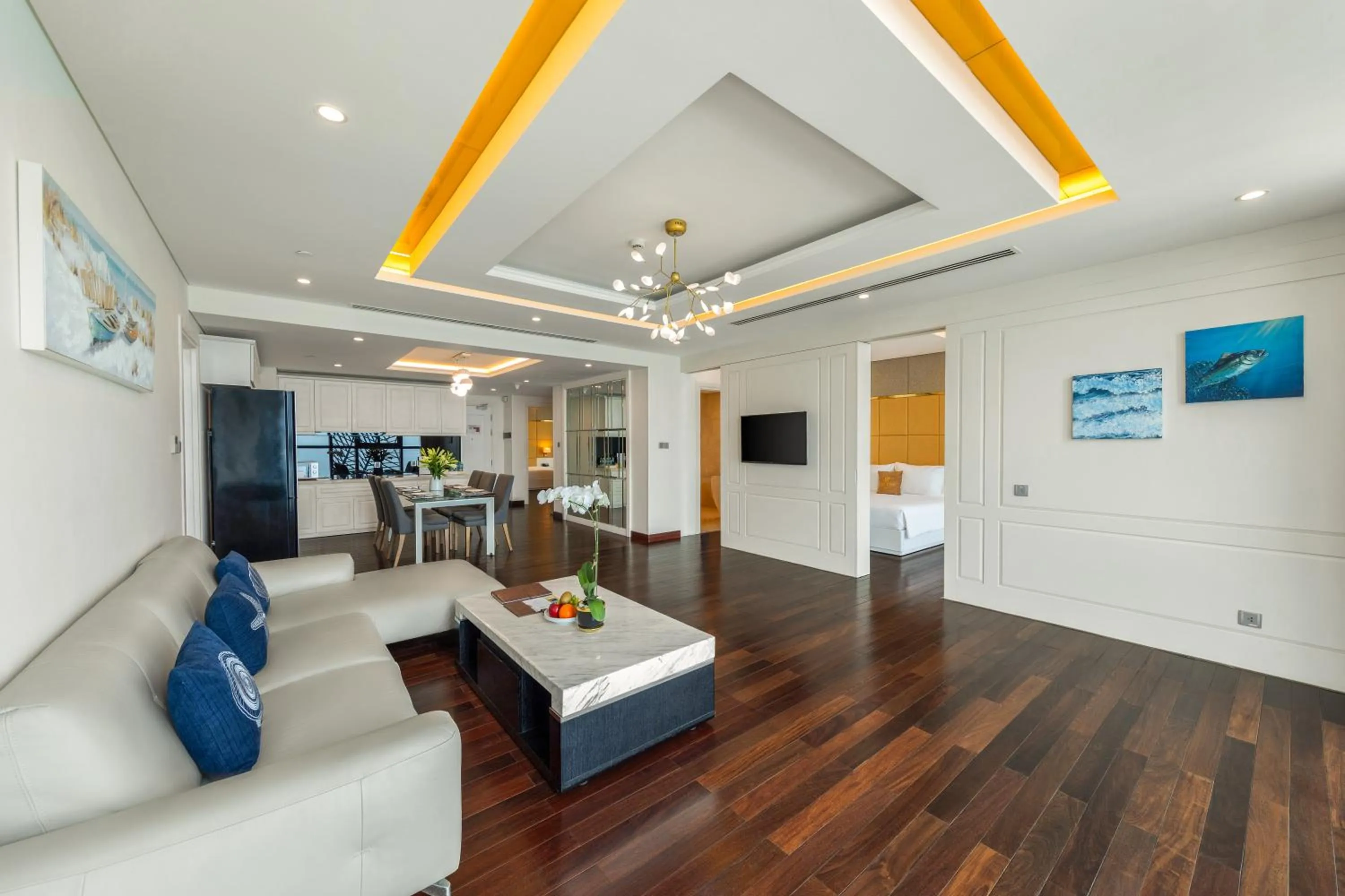 TV and multimedia in Mandila Beach Hotel Danang