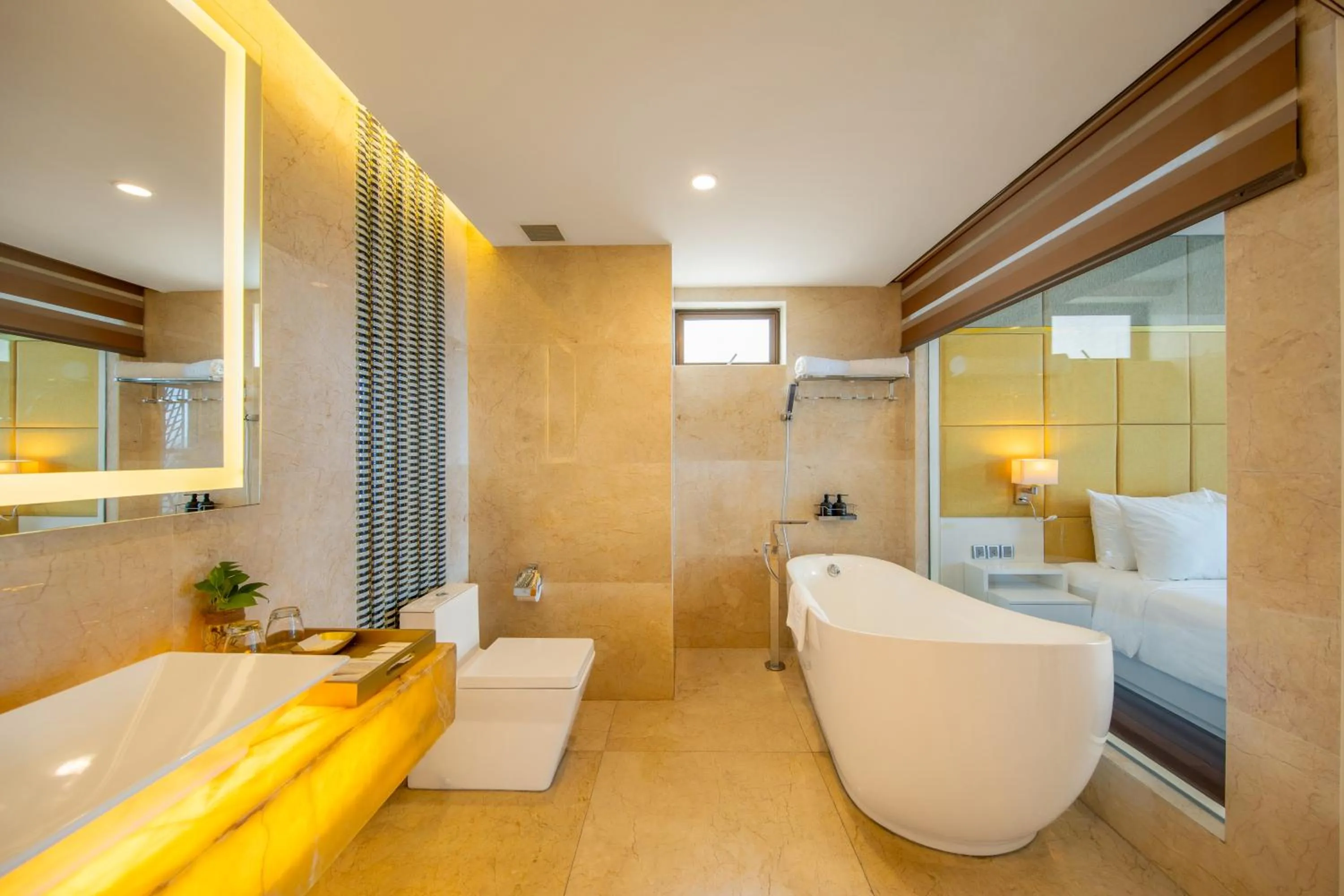 Toilet in Mandila Beach Hotel Danang