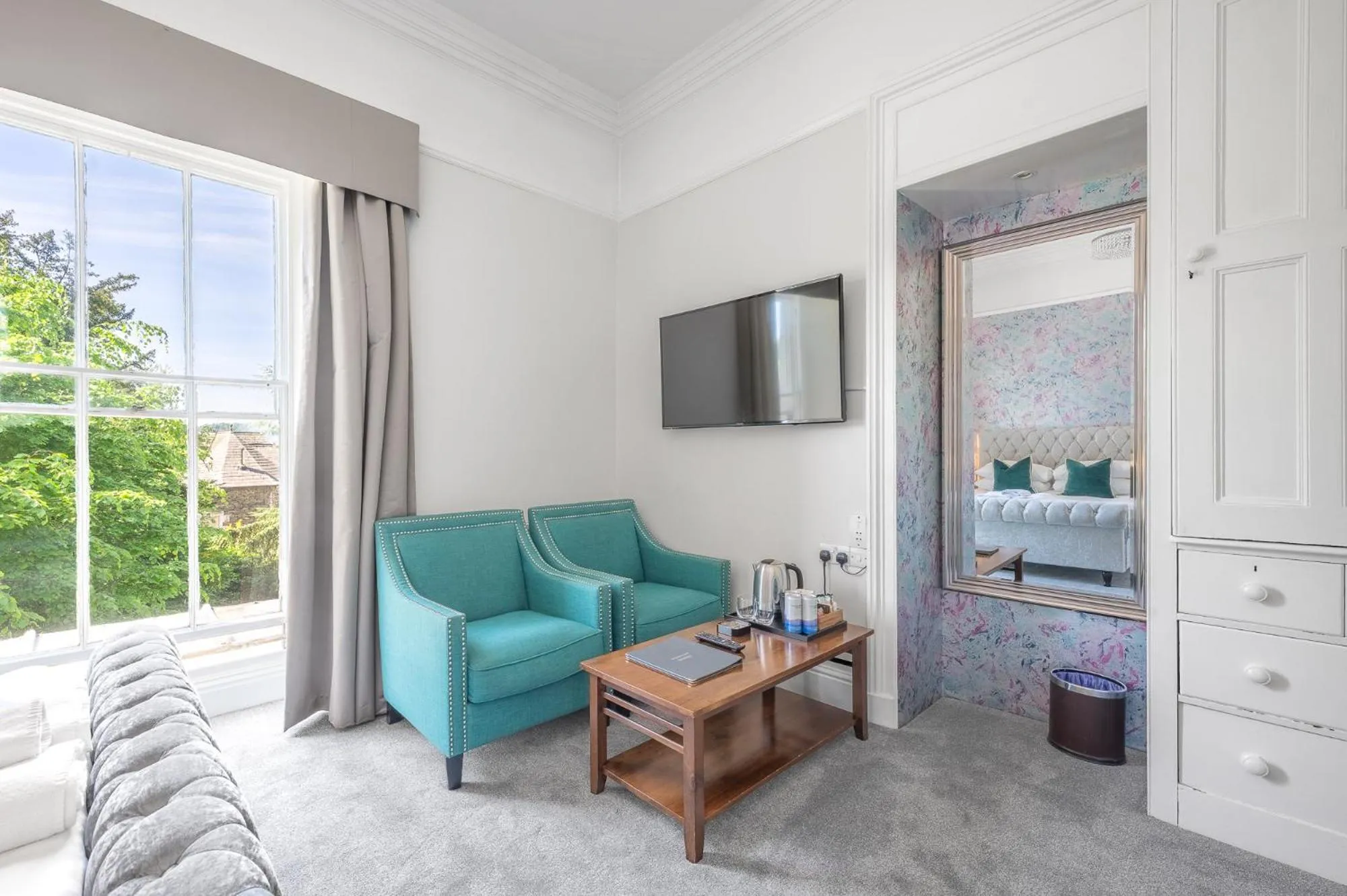 TV and multimedia in Latimer House