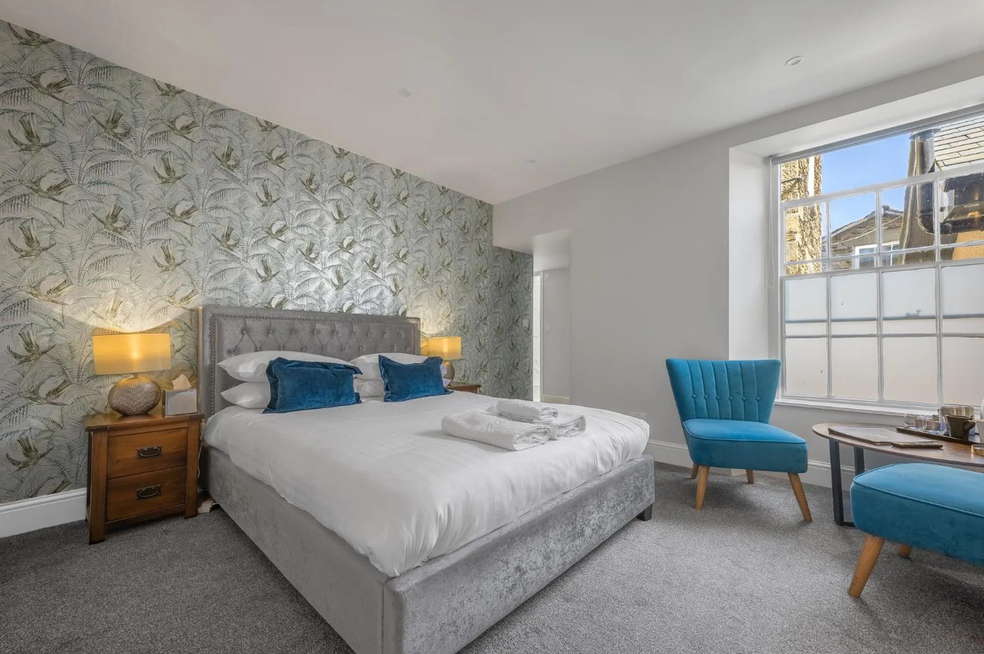 Living room, Bed in Latimer House