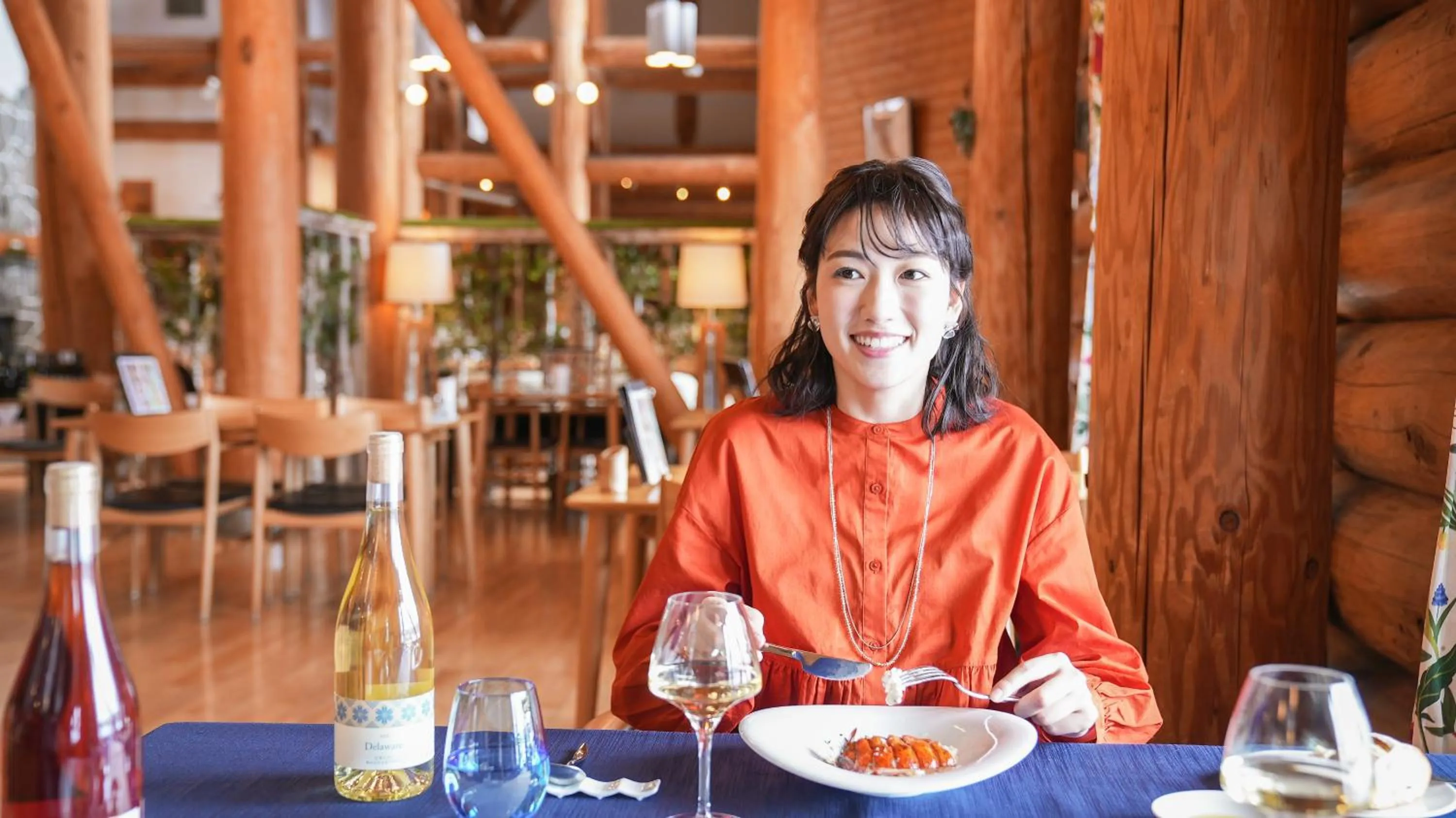 Restaurant/places to eat in Log Hotel The Maple Lodge