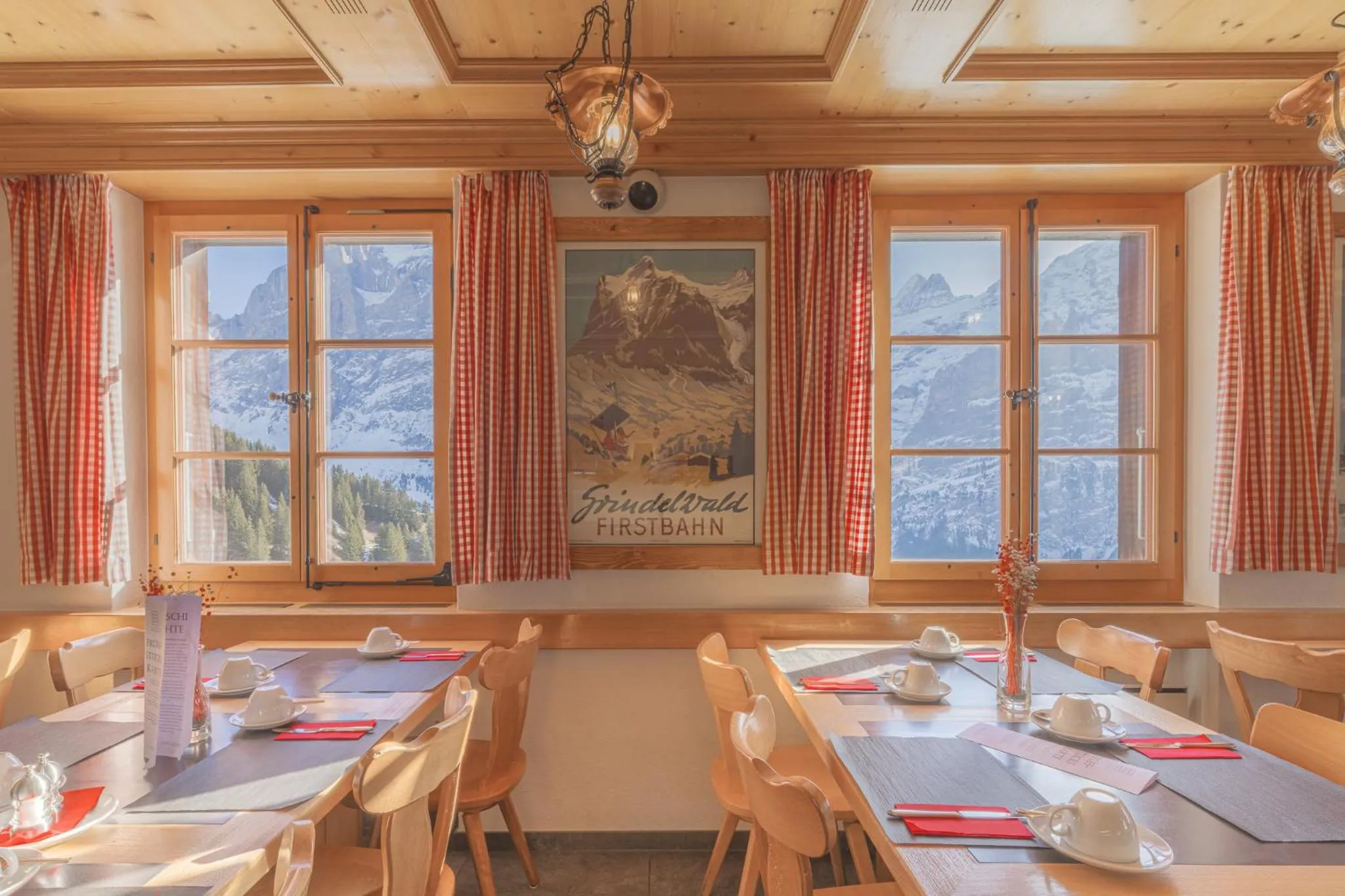 Restaurant/places to eat in Alpinhotel Bort