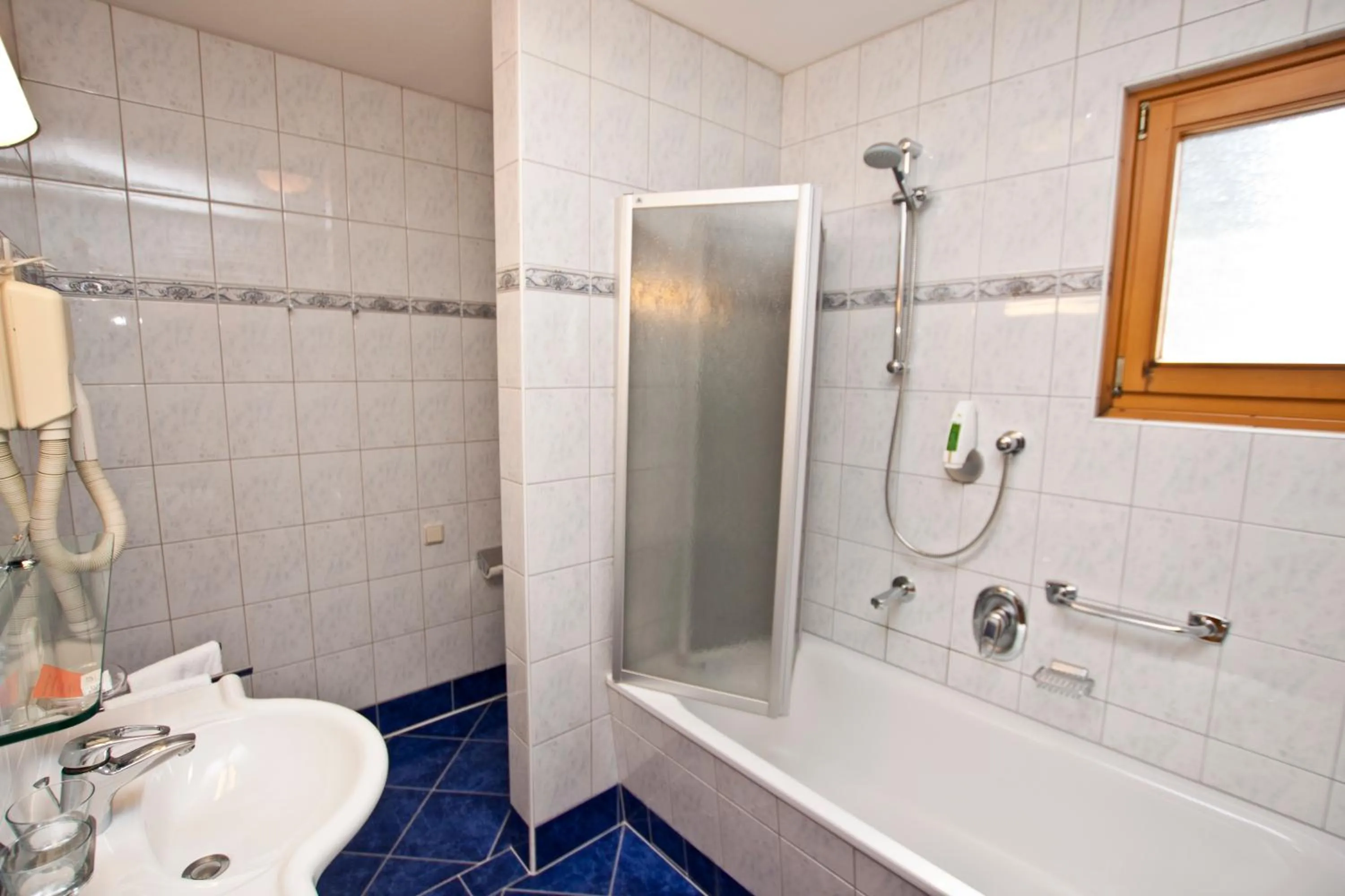 Shower in Berghotel Lämmerhof