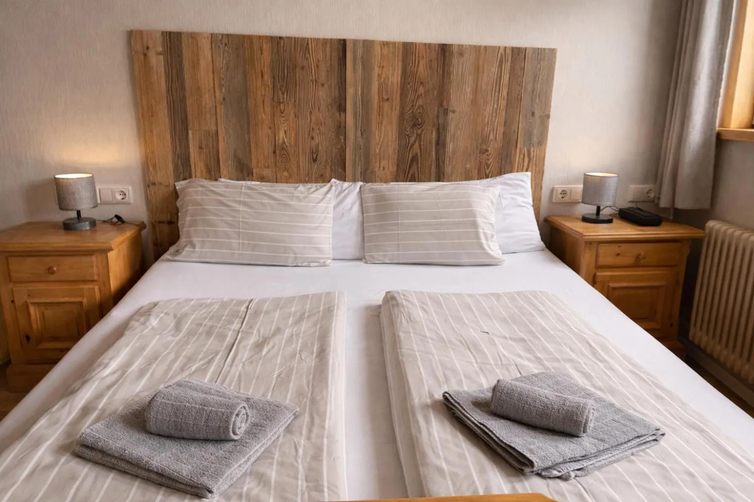 Photo of the whole room, Bed in Pension Bergseeblick