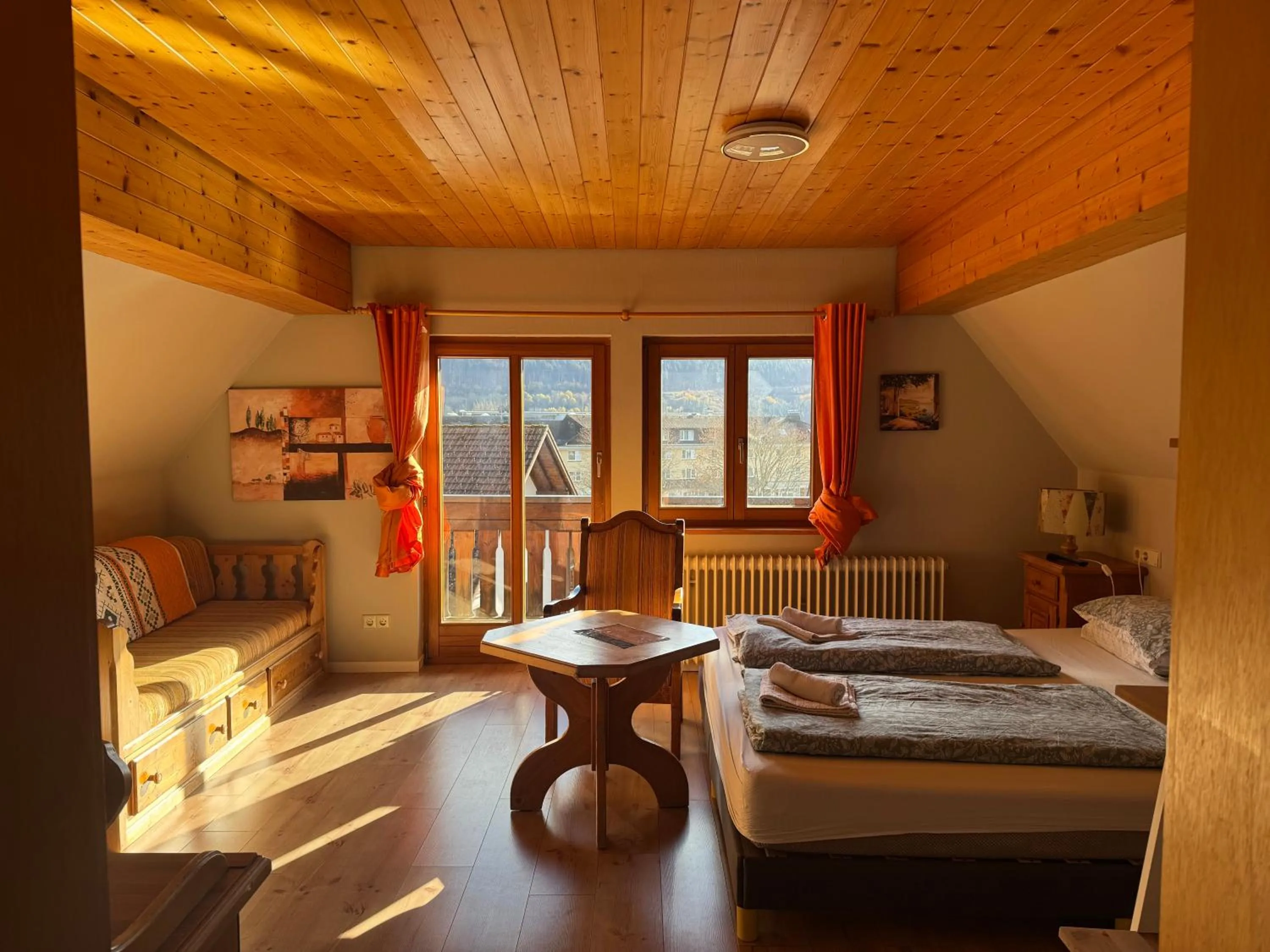Photo of the whole room, Bed in Pension Bergseeblick