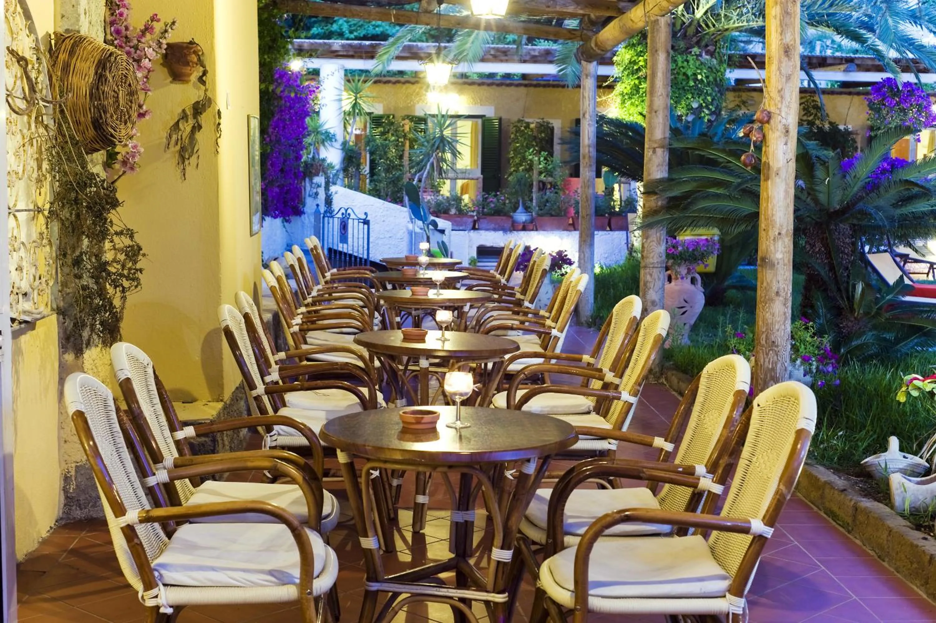 Patio in Villa Angela Hotel & Spa