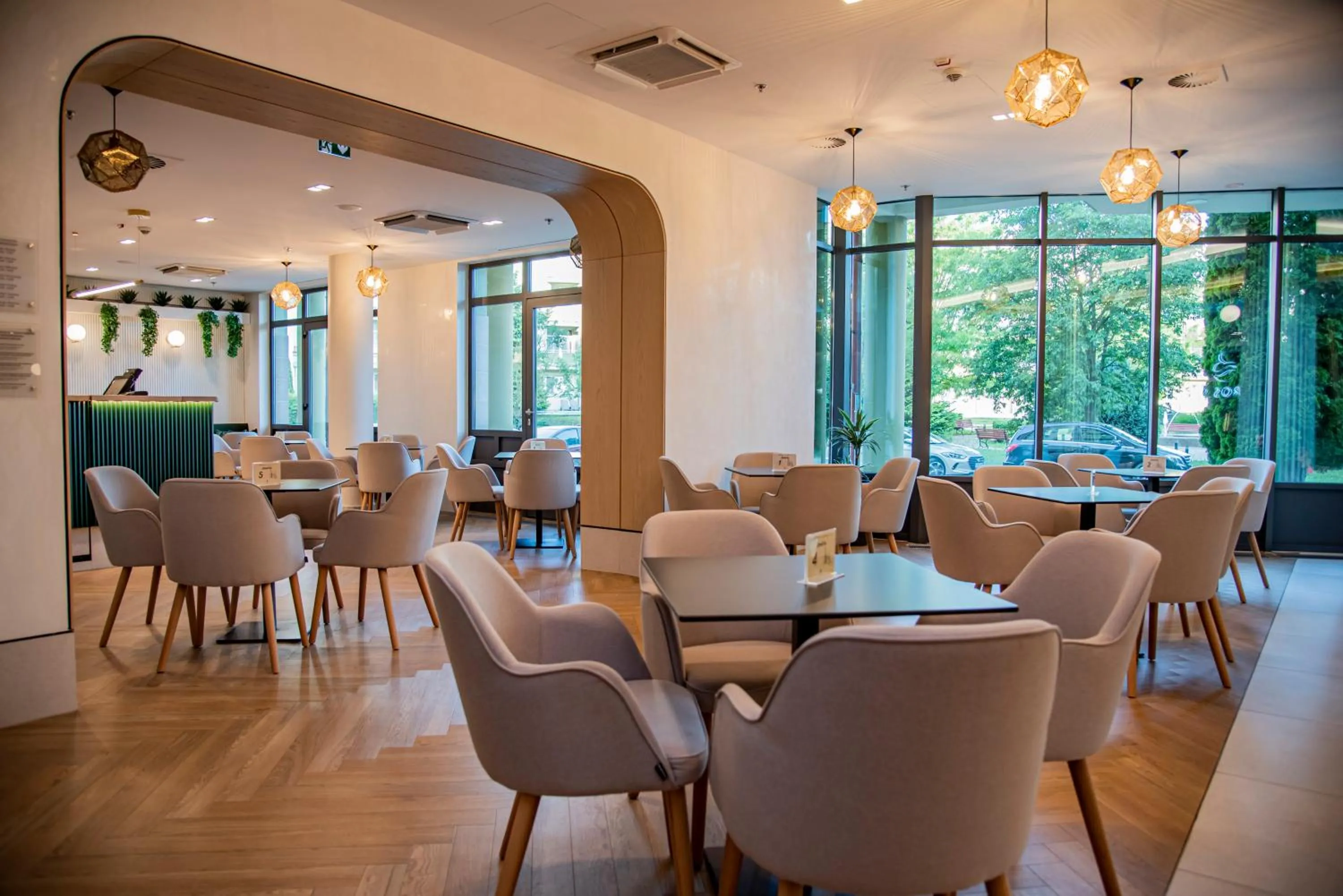 Coffee/tea facilities in Hotel Karos Spa