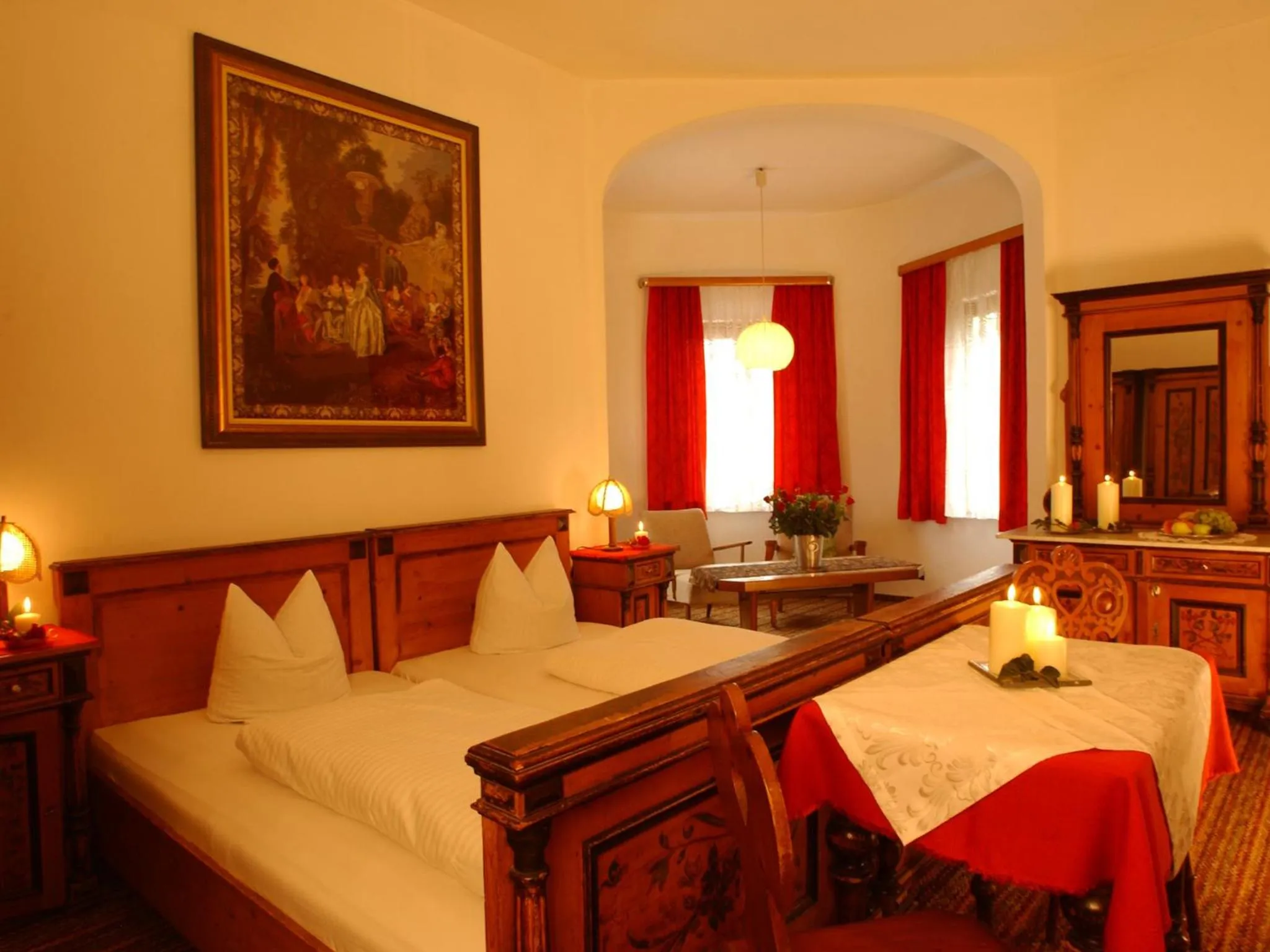 Photo of the whole room, Bed in Hotel 3 Mohren