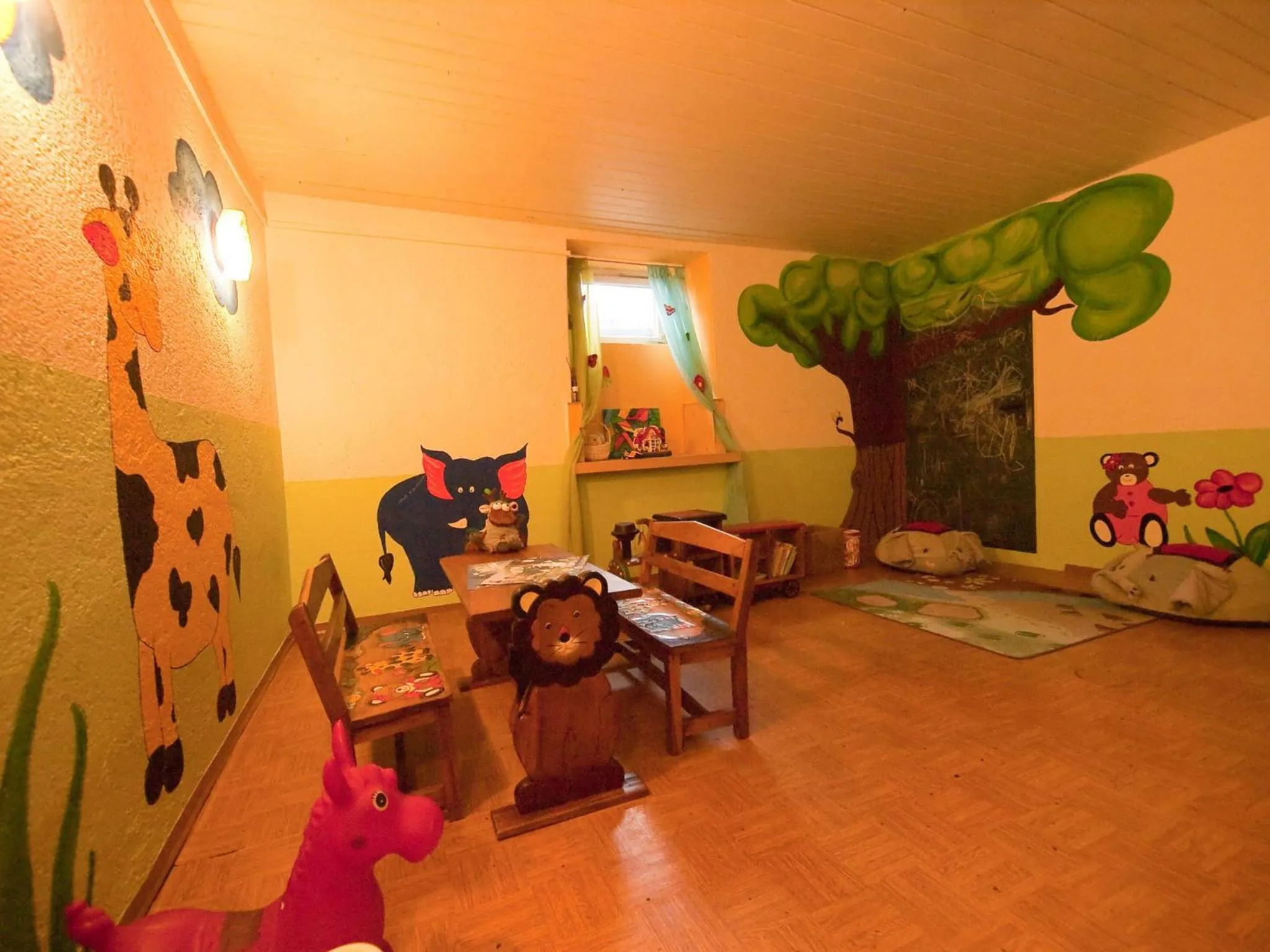 Game Room in Hotel 3 Mohren