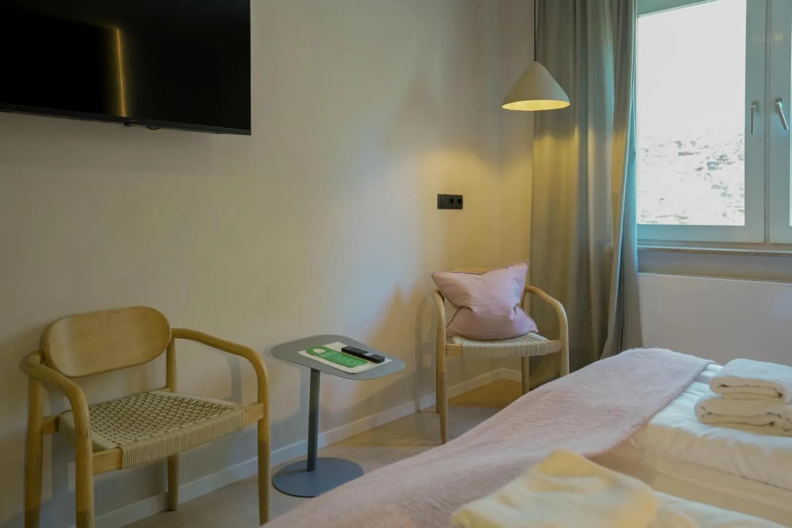 Bed in Hotel Weinhaus Kreuter