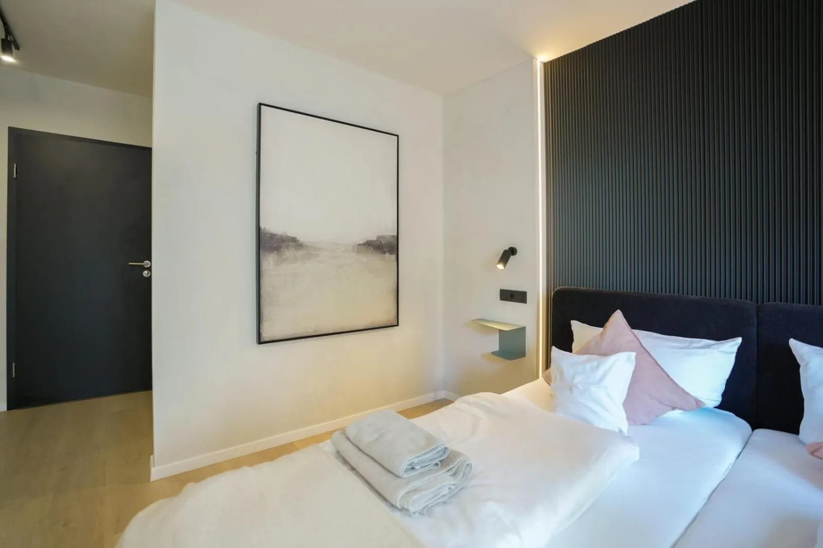 Bed in Hotel Weinhaus Kreuter