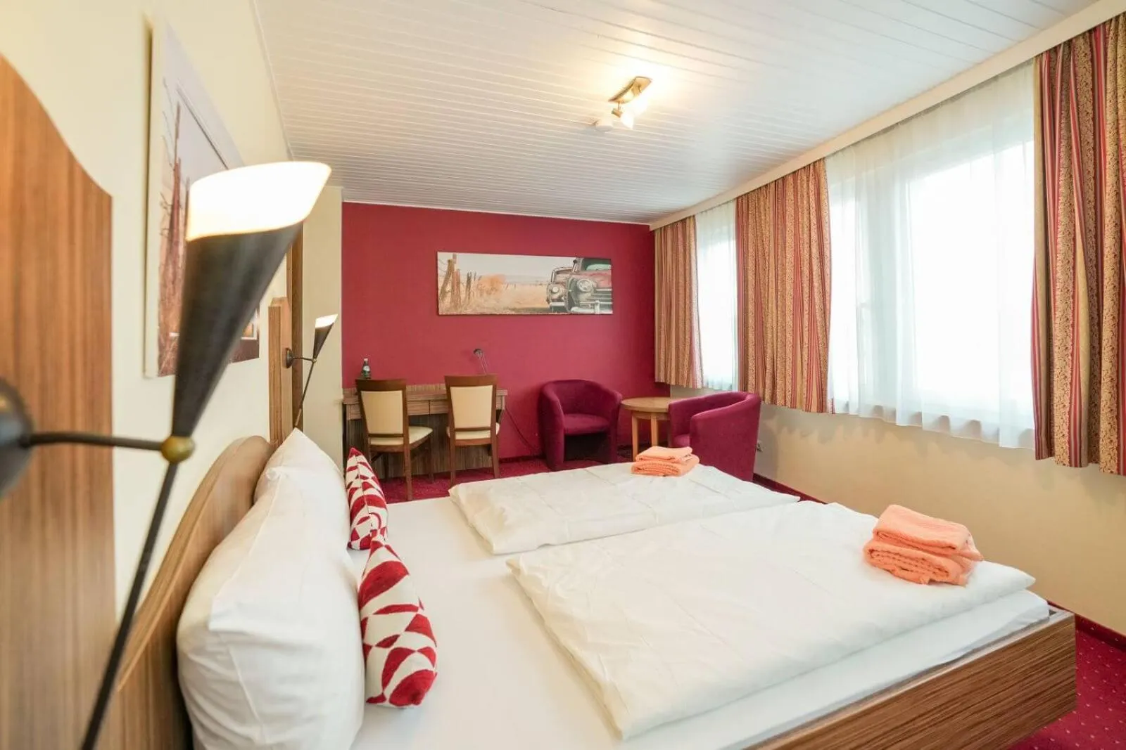 Bed in Hotel Weinhaus Kreuter