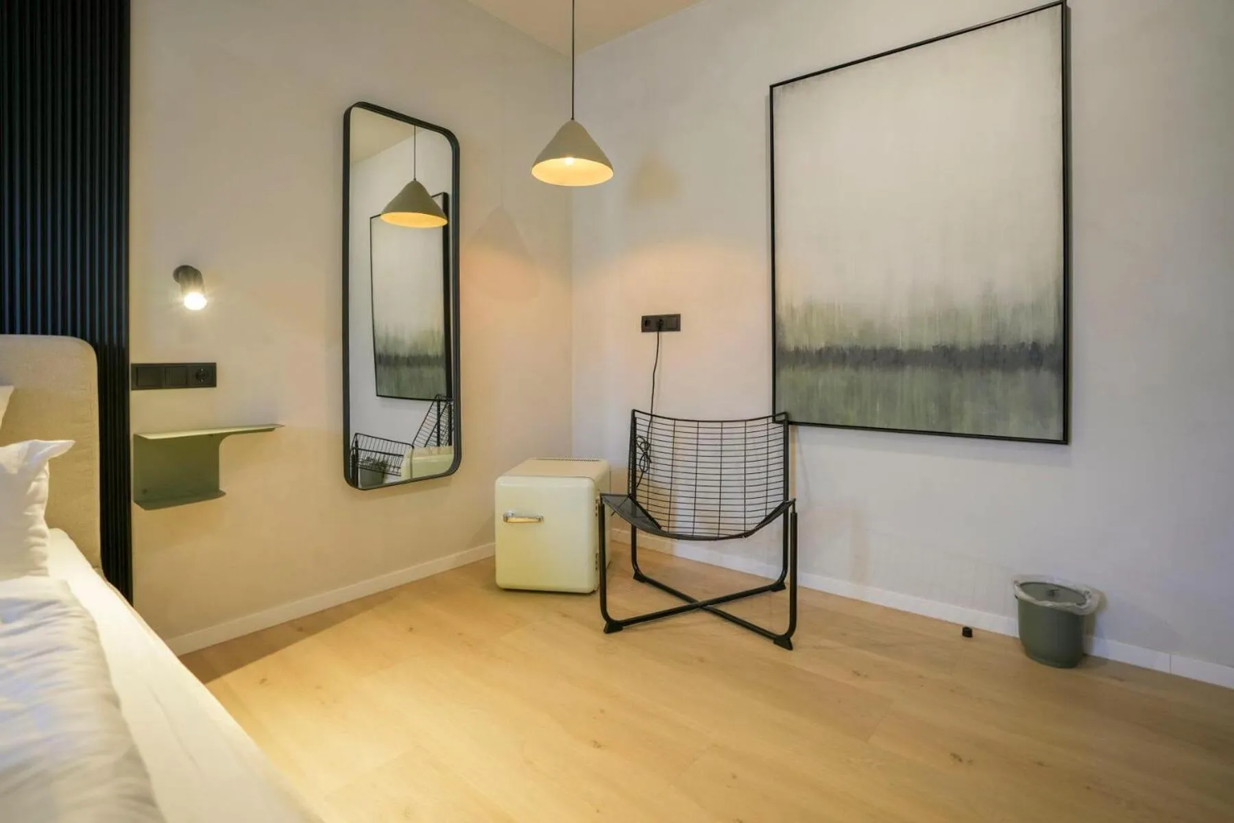 Bed in Hotel Weinhaus Kreuter