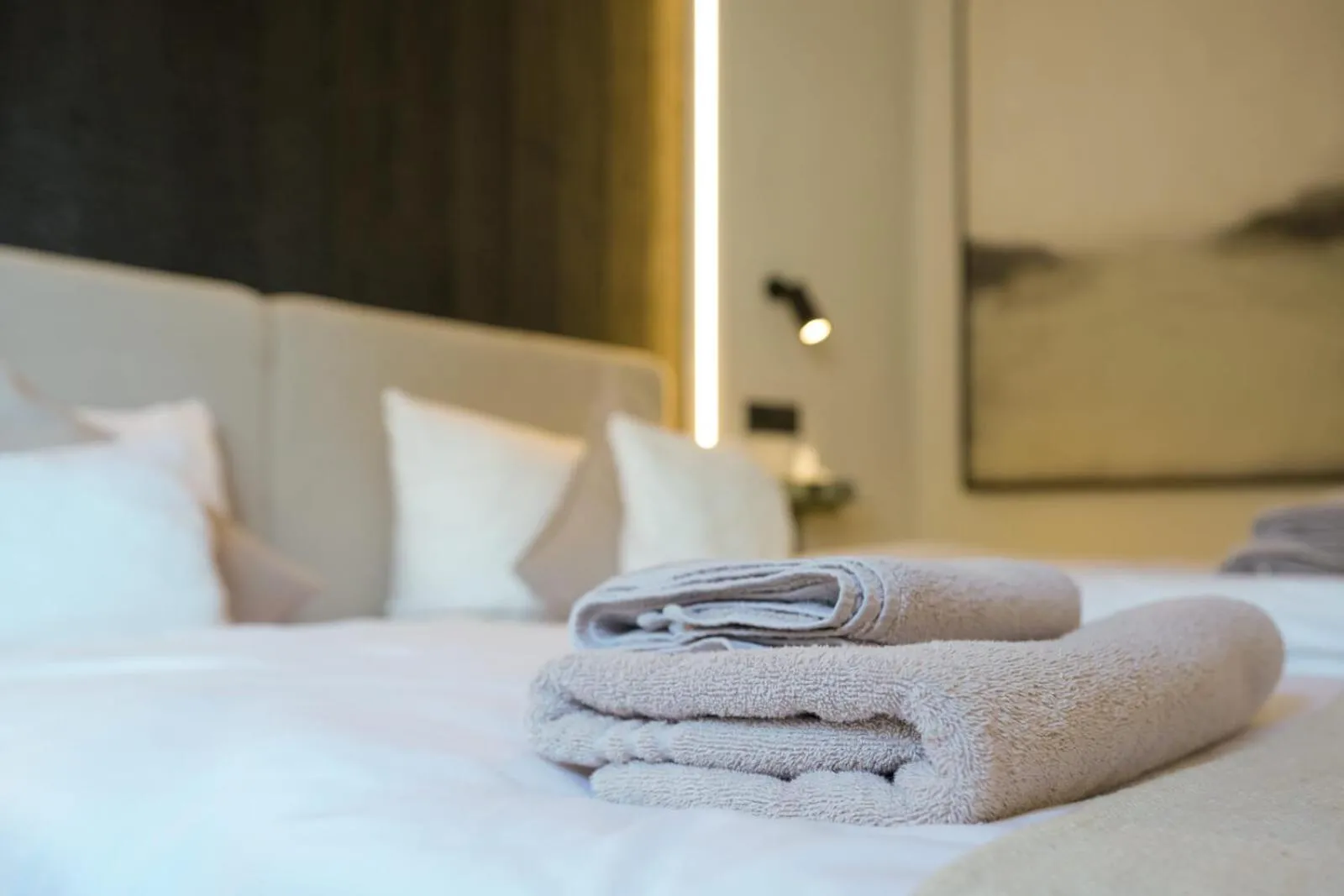 Bed in Hotel Weinhaus Kreuter