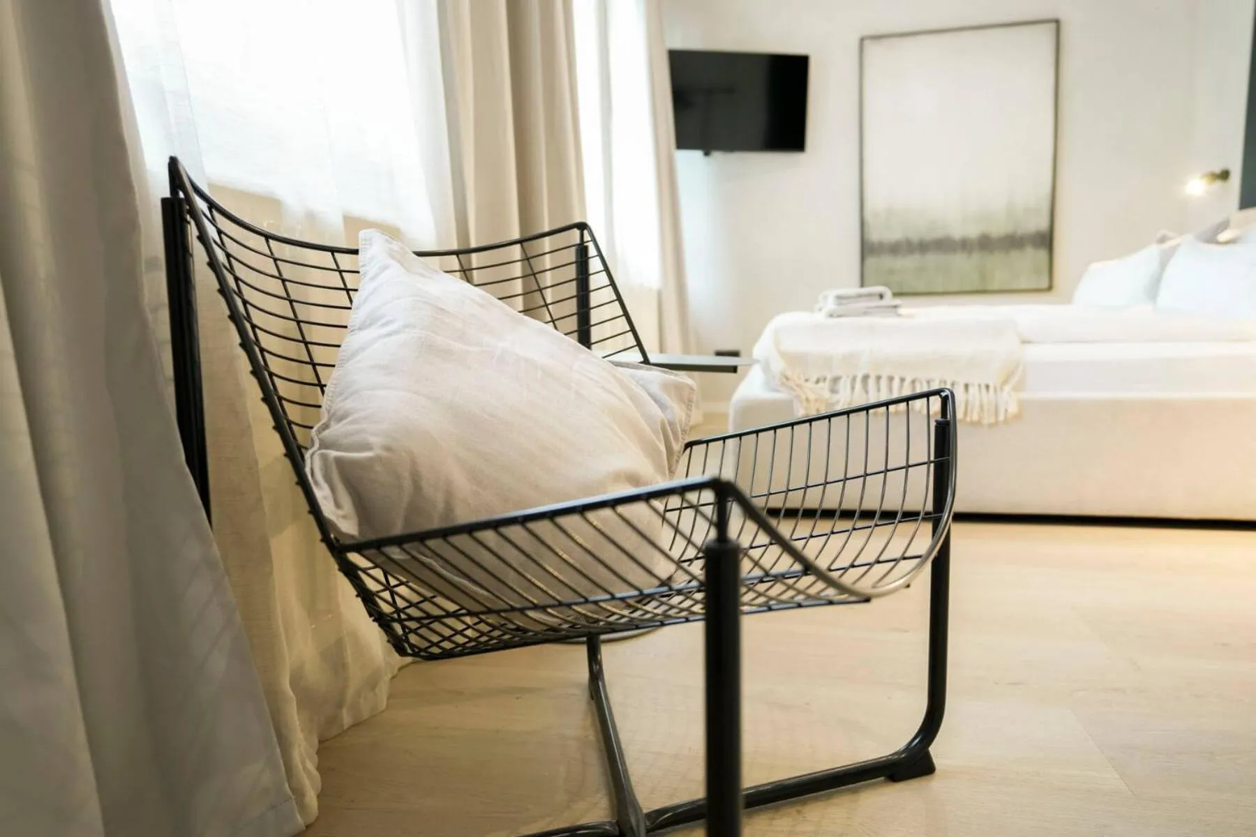 Bed in Hotel Weinhaus Kreuter