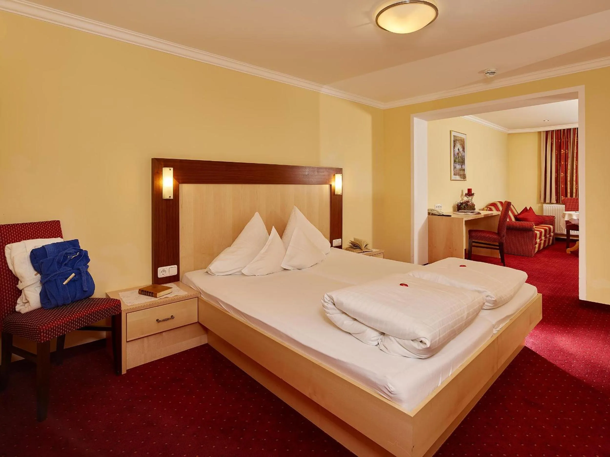 Photo of the whole room, Bed in Hotel Gasthof Schöpf