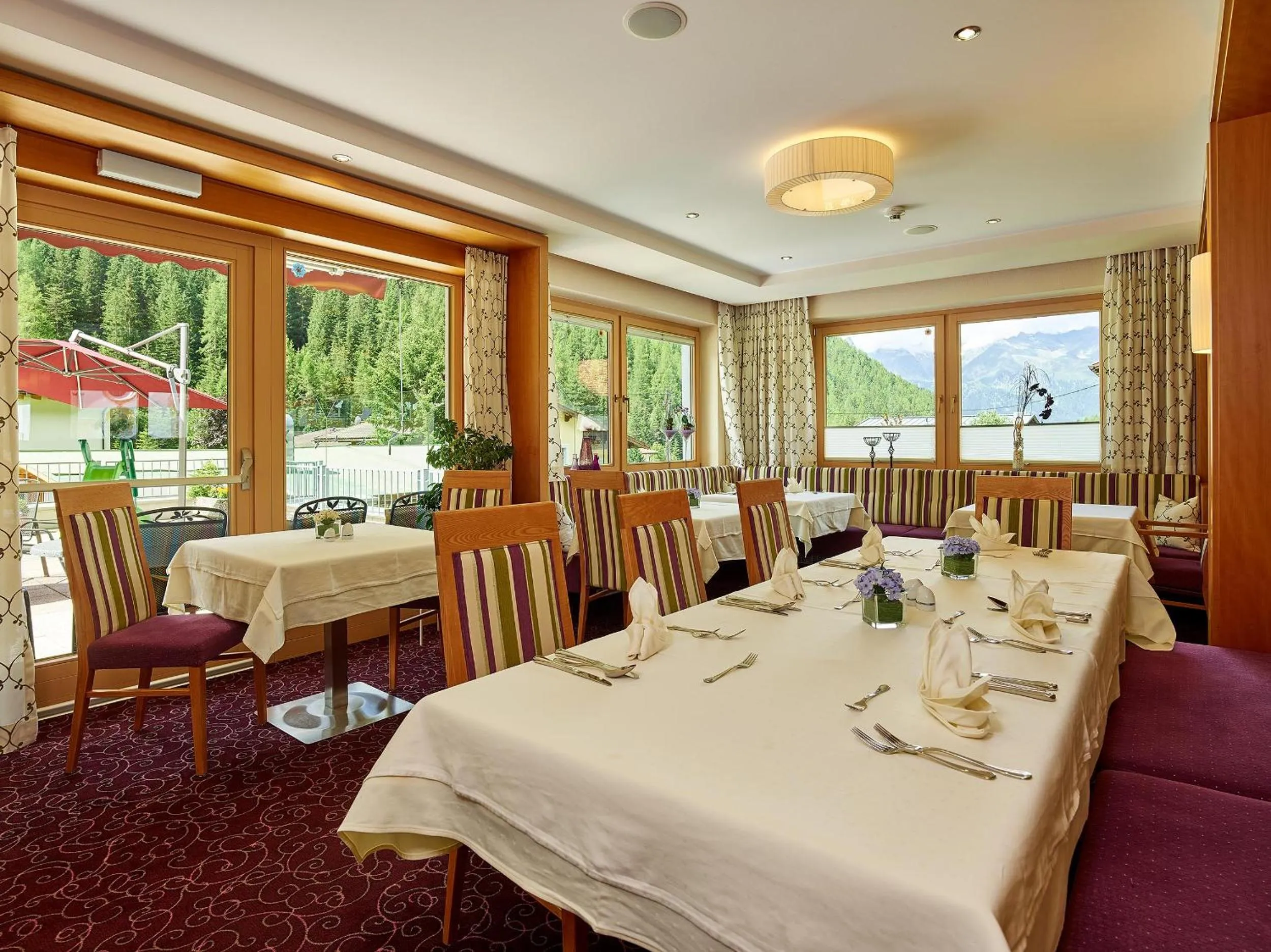 Restaurant/places to eat in Hotel Gasthof Schöpf