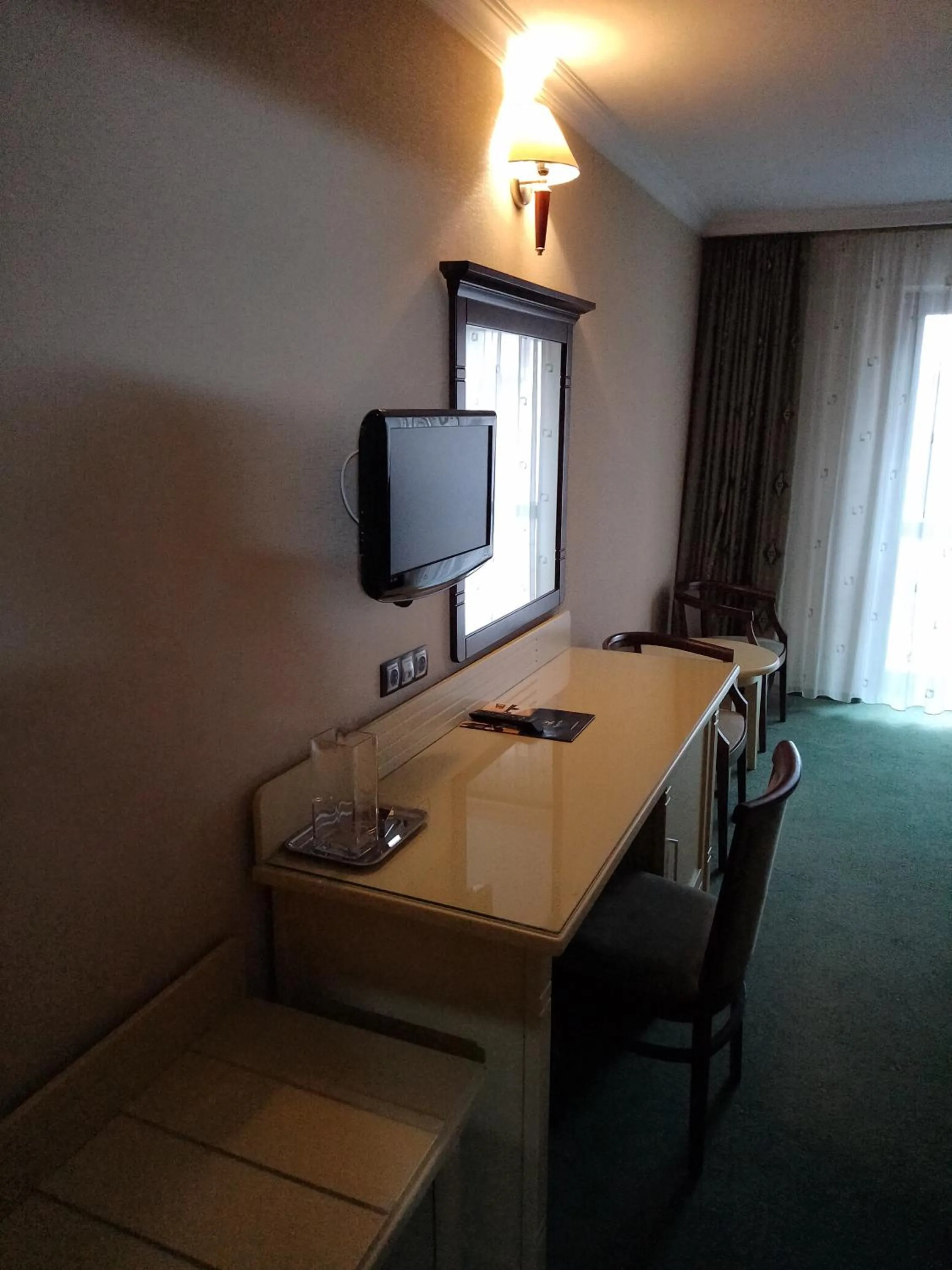 Hotel Rapsodia City Center