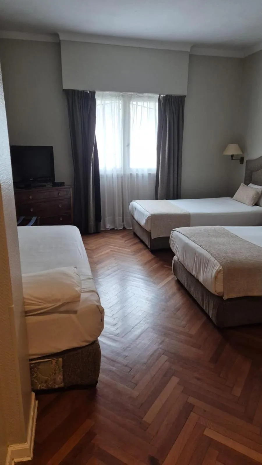 Bed in Lafayette Hotel