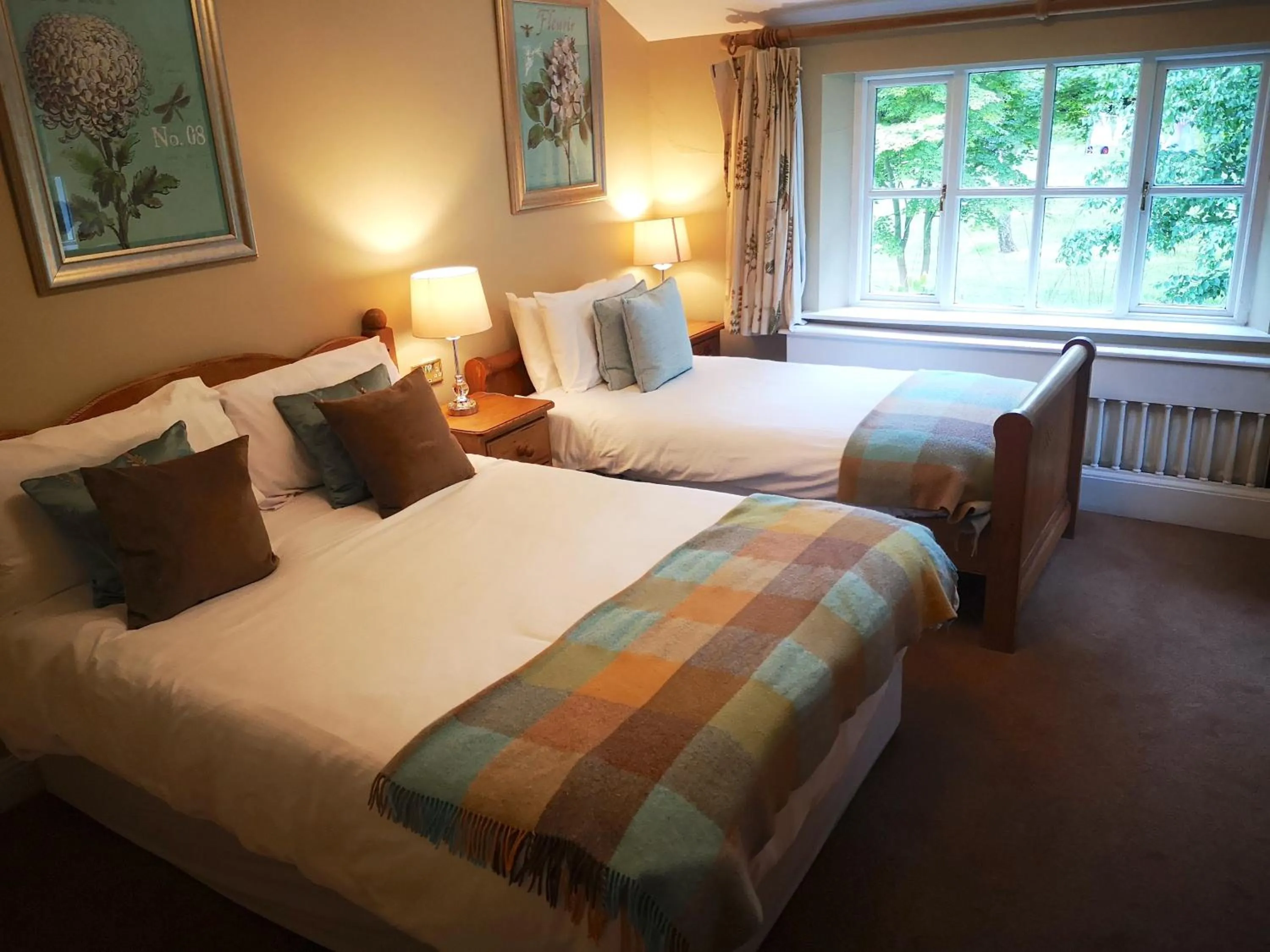 Bedroom, Bed in Raheen House Hotel